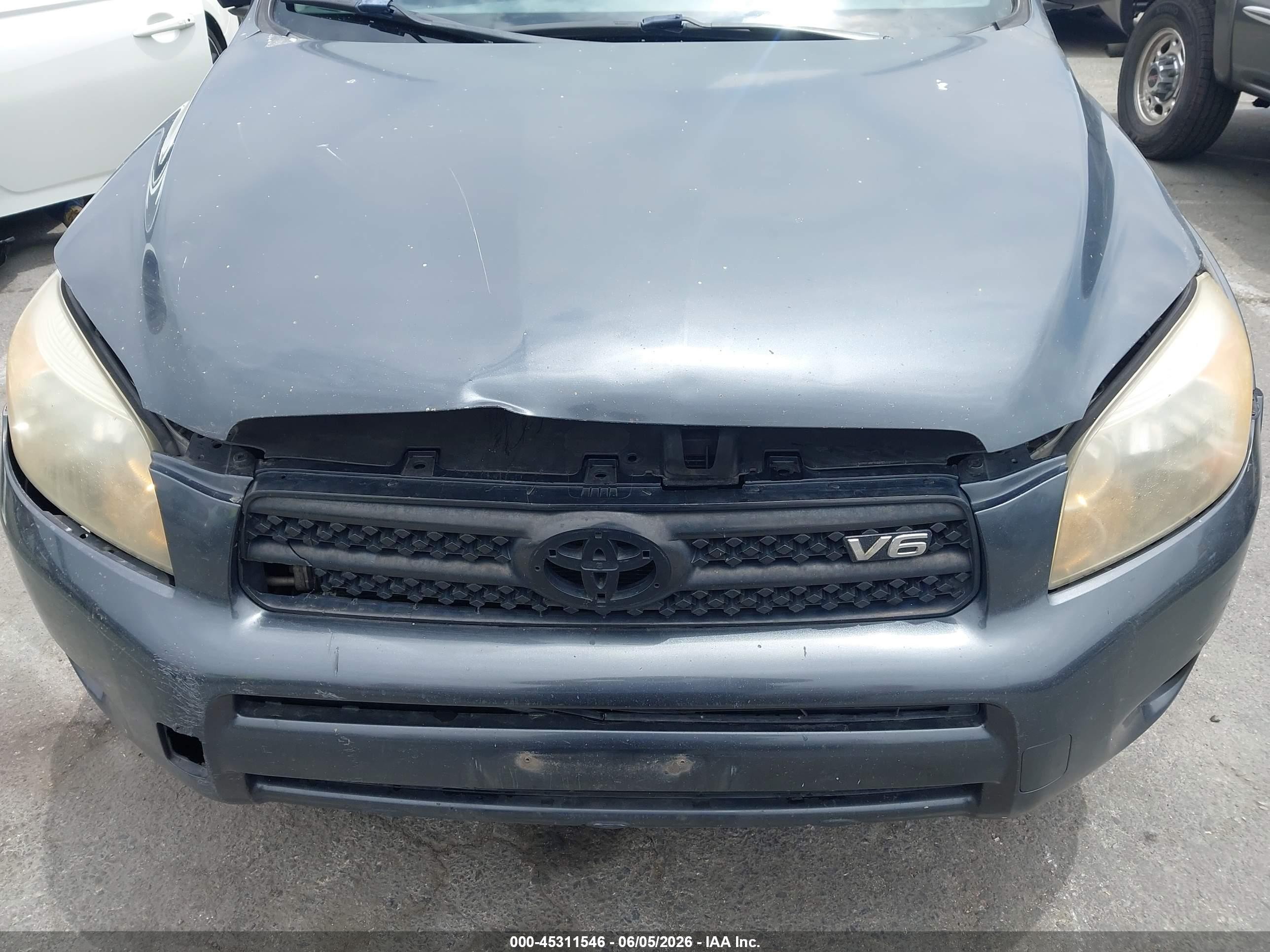 2007 Toyota Rav4 Sport V6 Gray vin: JTMBK32V876018802