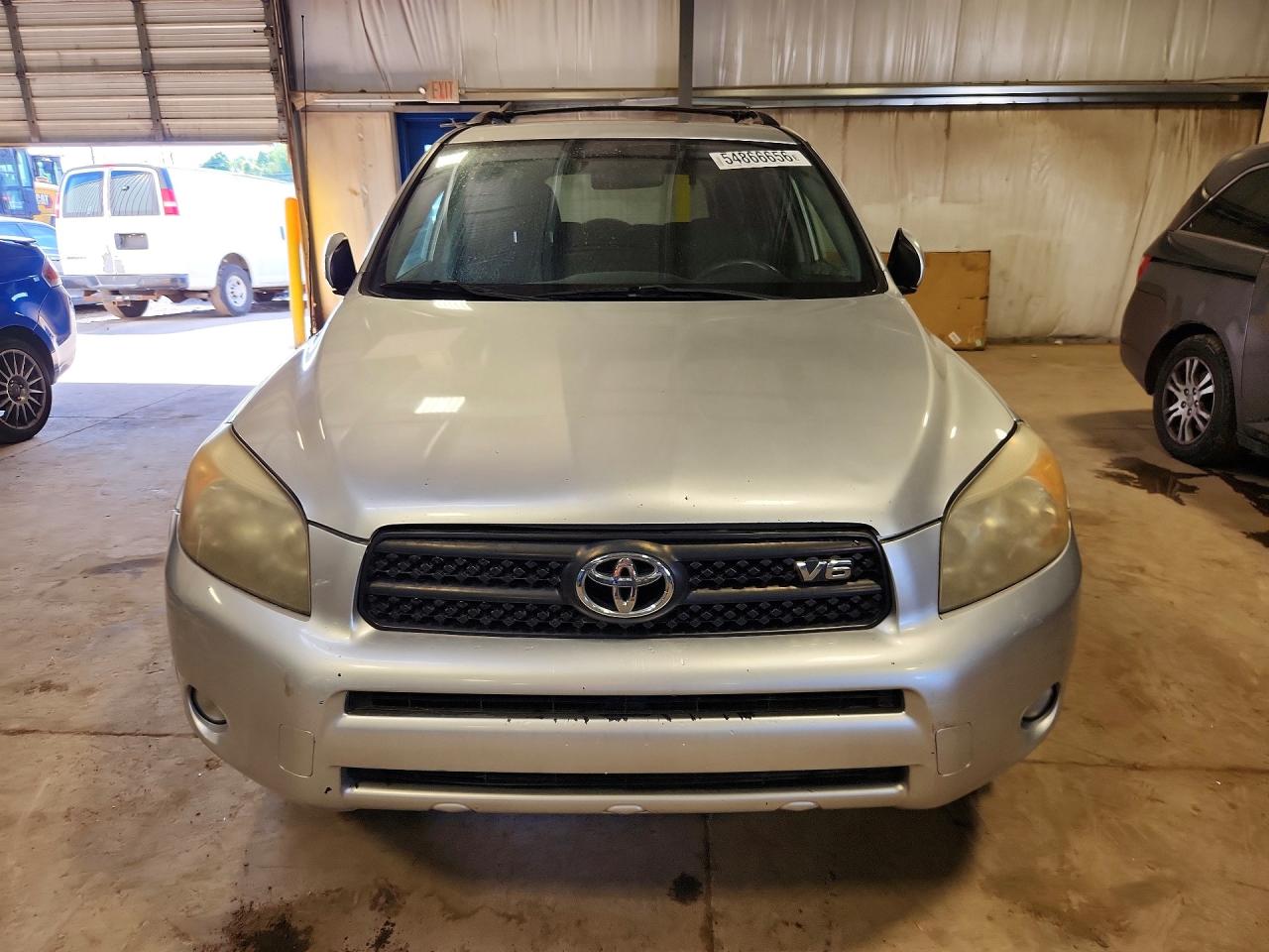 2008 Toyota Rav4 Sport Silver vin: JTMBK32V885056375