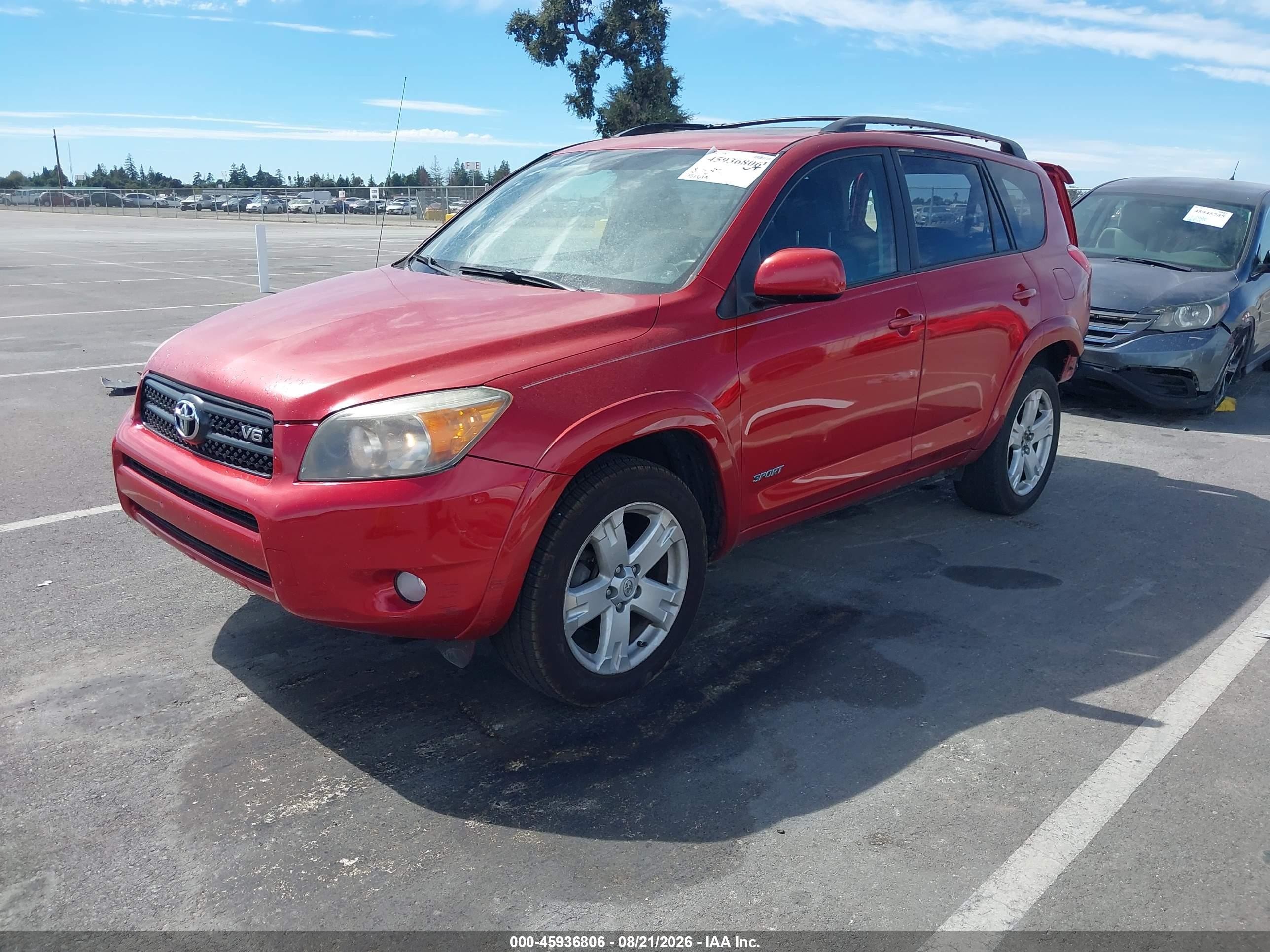 2007 Toyota Rav4 Sport Red vin: JTMBK32V975028938