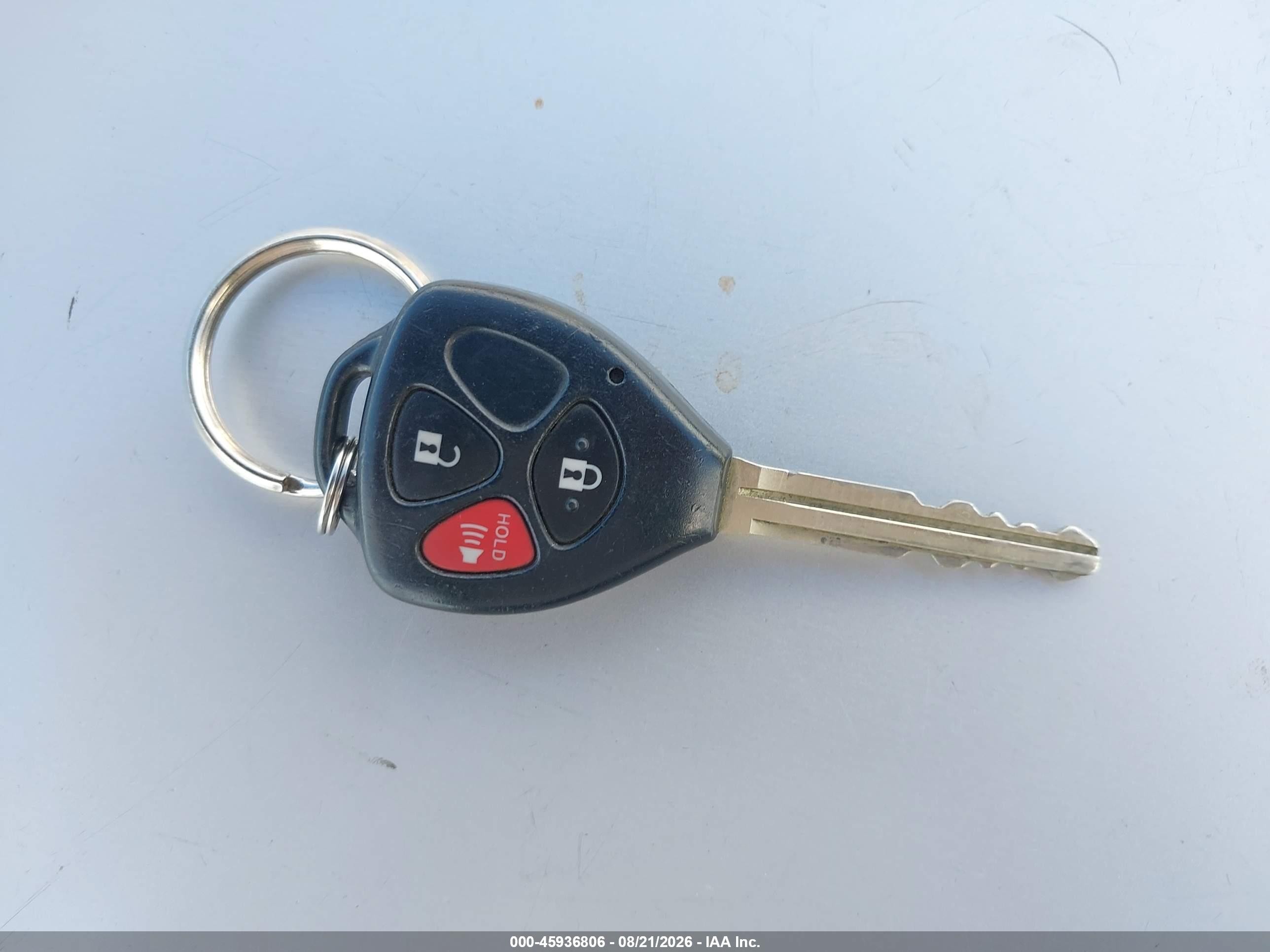 2007 Toyota Rav4 Sport Red vin: JTMBK32V975028938
