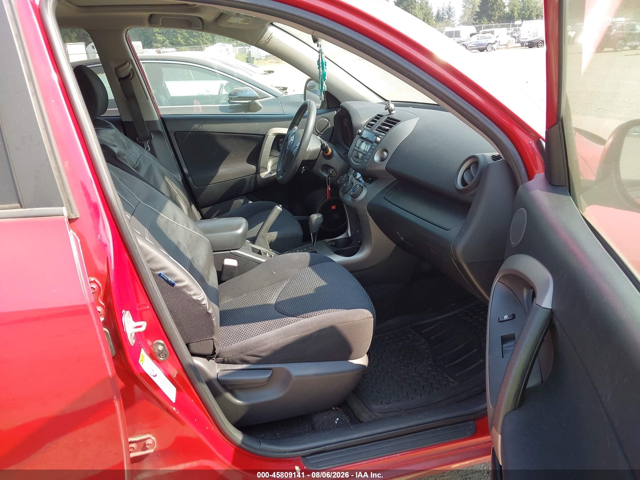 2007 Toyota Rav4 Sport Red vin: JTMBK32V976022129