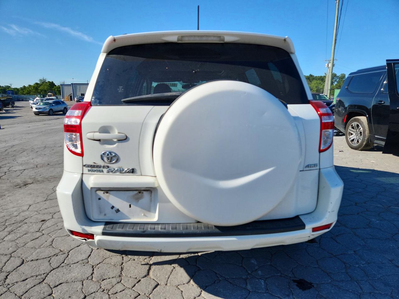 2009 Toyota Rav4 Sport White vin: JTMBK32V99D003854
