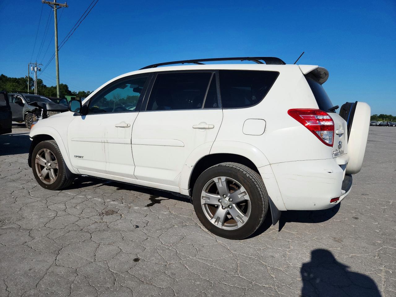 2009 Toyota Rav4 Sport White vin: JTMBK32V99D003854