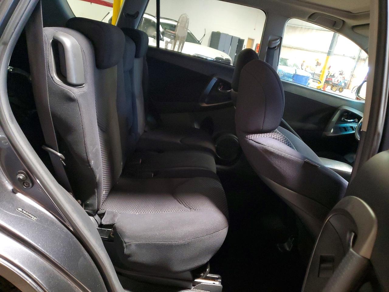 2009 Toyota Rav4 Sport Gray vin: JTMBK32VX95082655