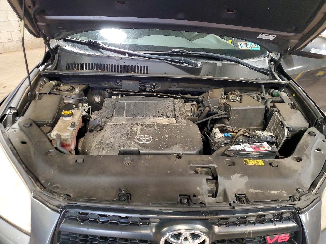 2009 Toyota Rav4 Sport Gray vin: JTMBK32VX95082655