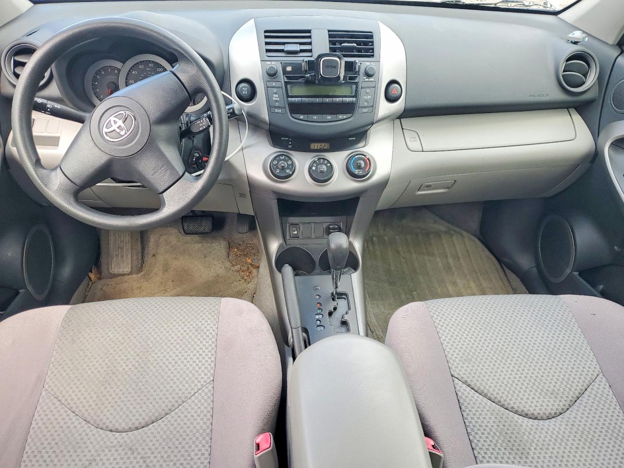 2006 Toyota Rav4 Base Silver vin: JTMBK33V066008813