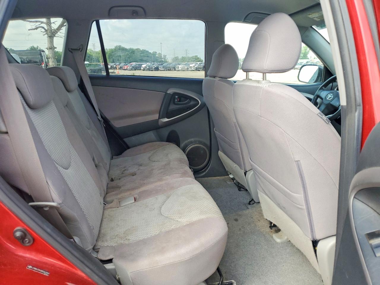 2008 Toyota Rav4 Base Red vin: JTMBK33V085062959