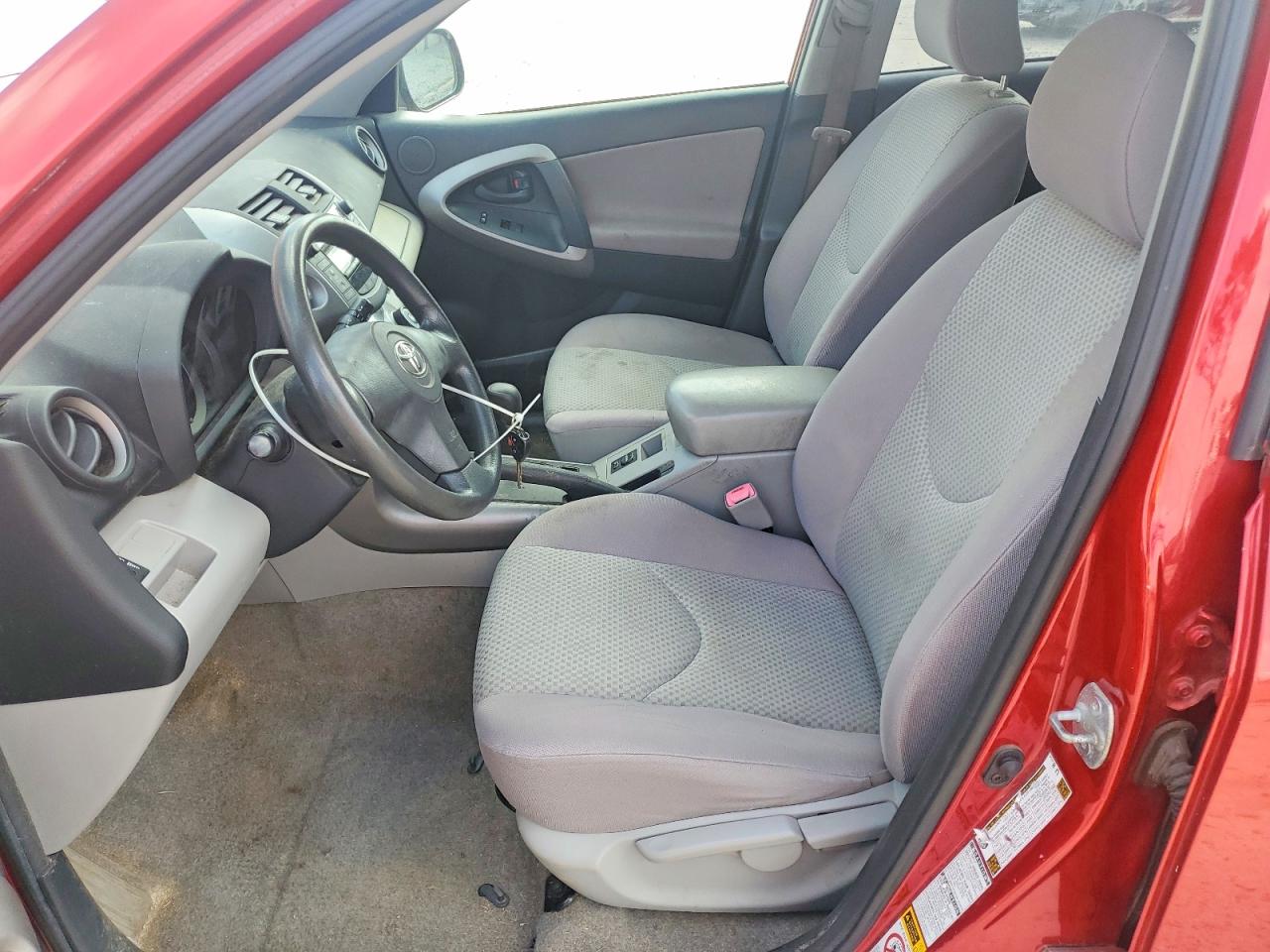 2008 Toyota Rav4 Base Red vin: JTMBK33V085062959