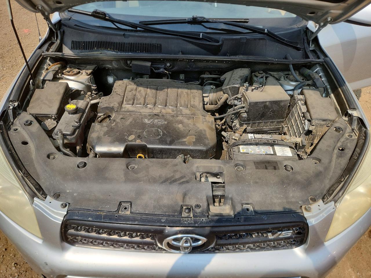 2007 Toyota Rav4 Base Silver vin: JTMBK33V176017120