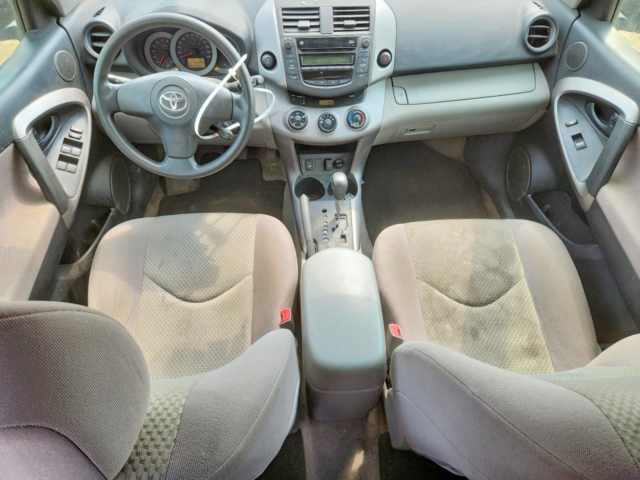 2007 Toyota Rav4 Base Silver vin: JTMBK33V176017120