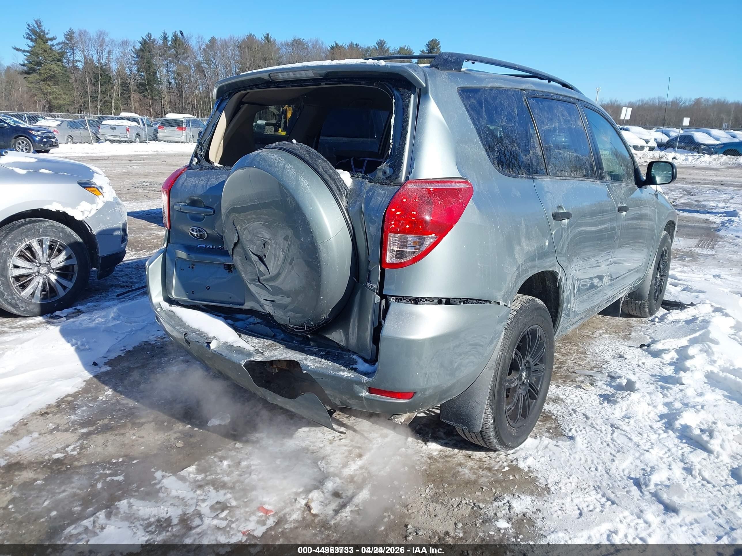 2008 Toyota Rav4 Base V6 Green vin: JTMBK33V185064459