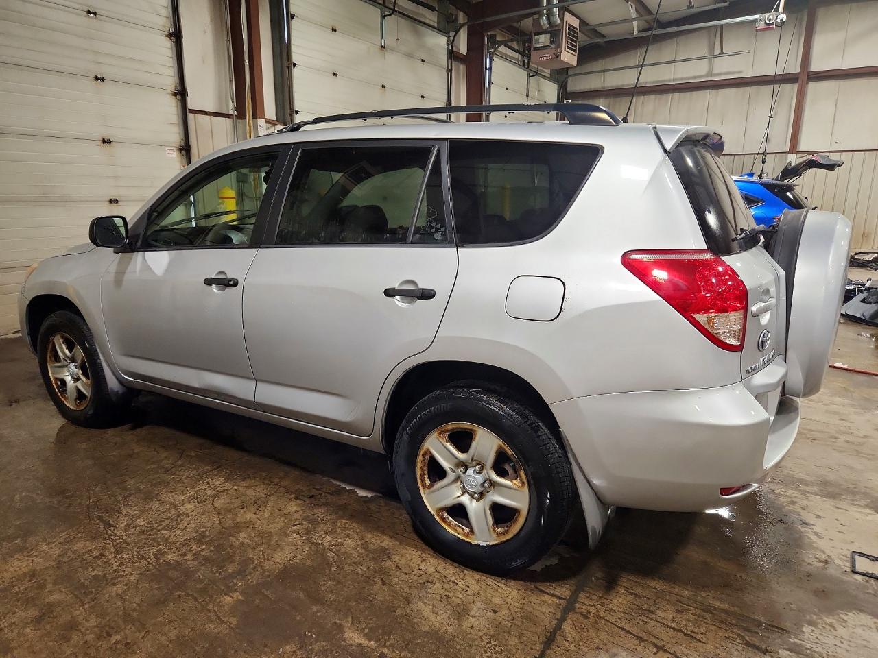 2008 Toyota Rav4 Base Gray vin: JTMBK33V186048966