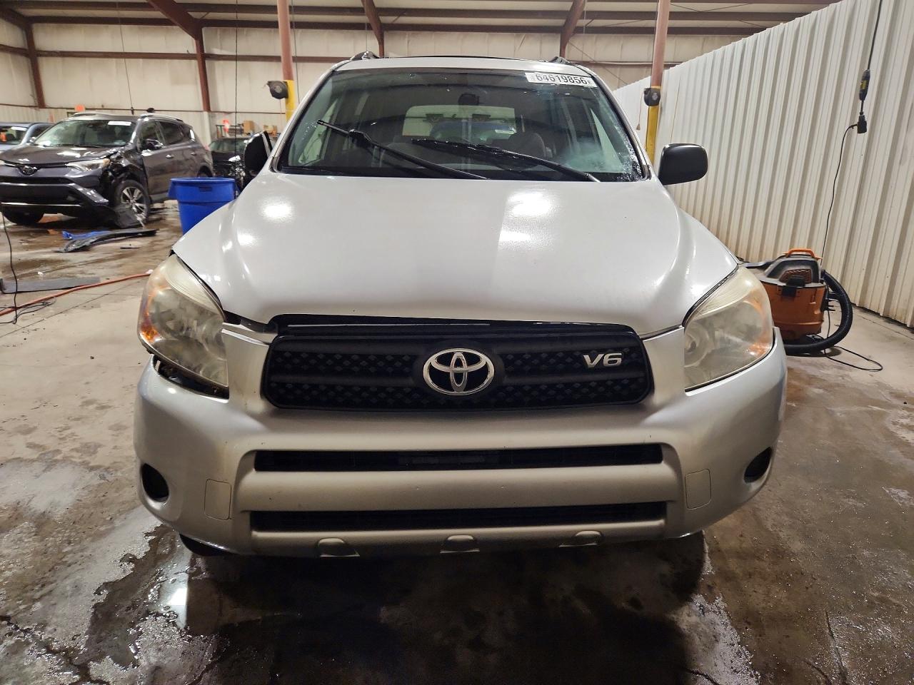 2008 Toyota Rav4 Base Gray vin: JTMBK33V186048966