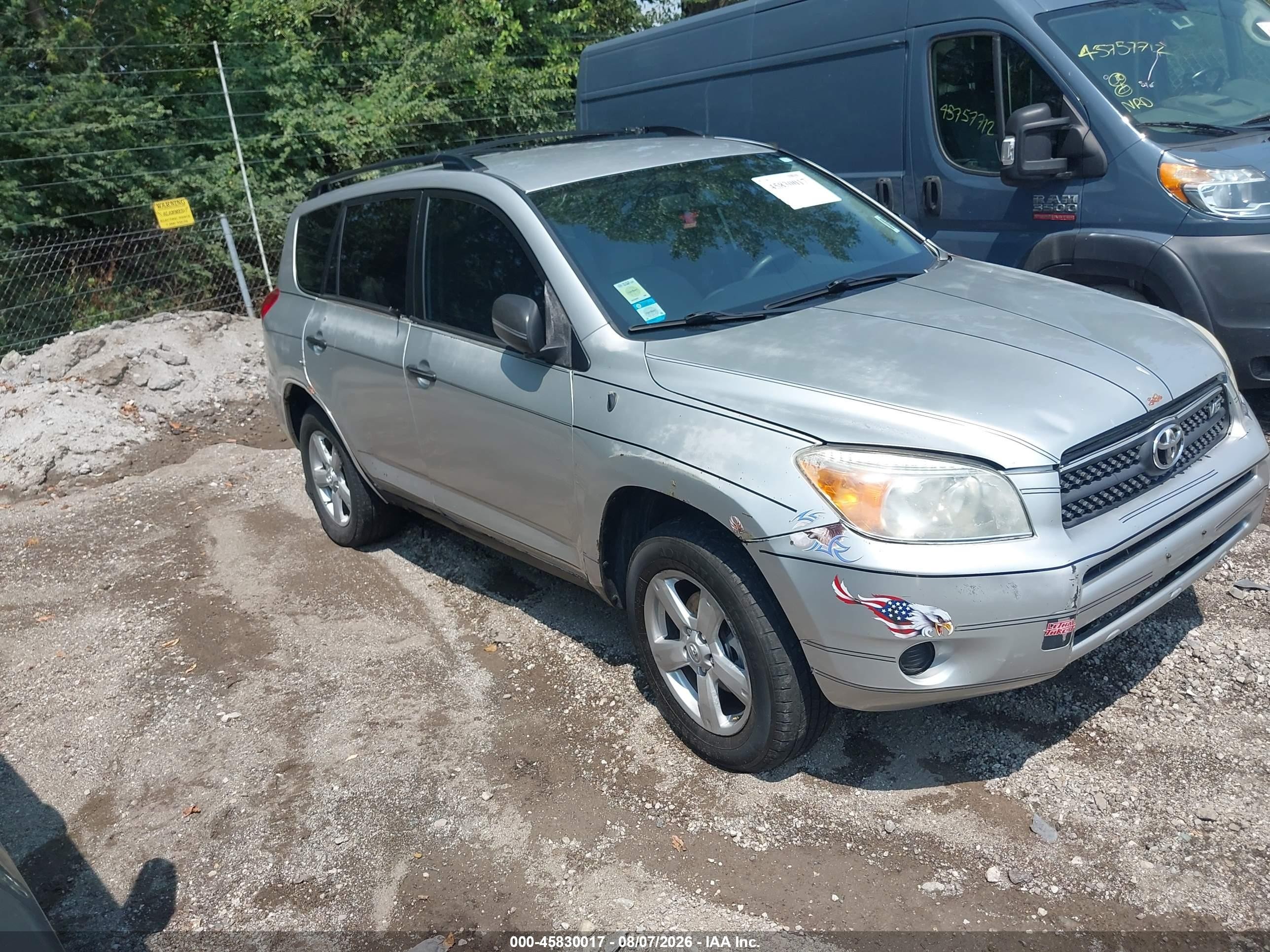 2006 Toyota Rav4 Base V6 Silver vin: JTMBK33V265003425
