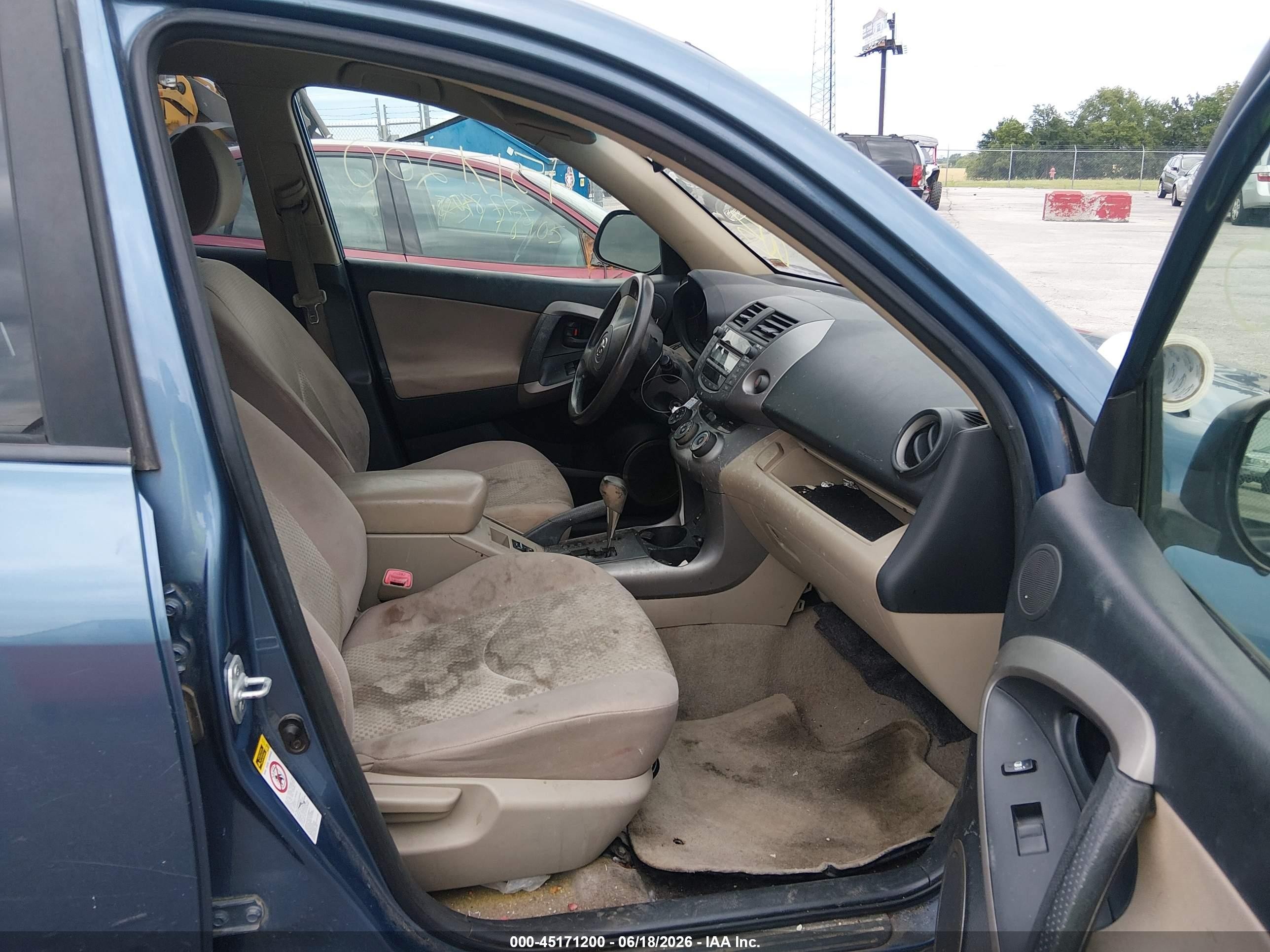 2007 Toyota Rav4 Base V6 Blue vin: JTMBK33V375038315