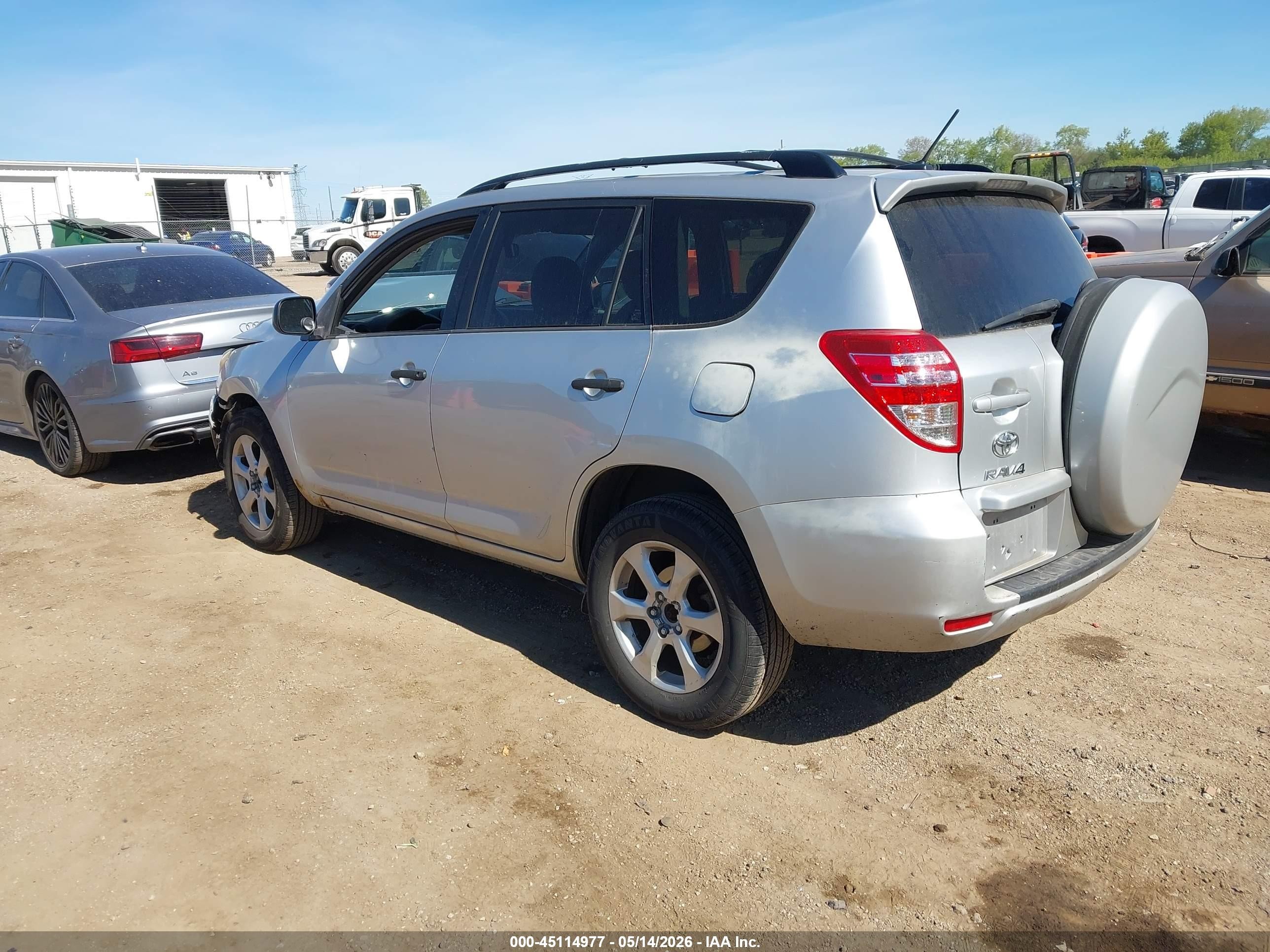 2009 Toyota Rav4 Base V6 Silver vin: JTMBK33V39D003671
