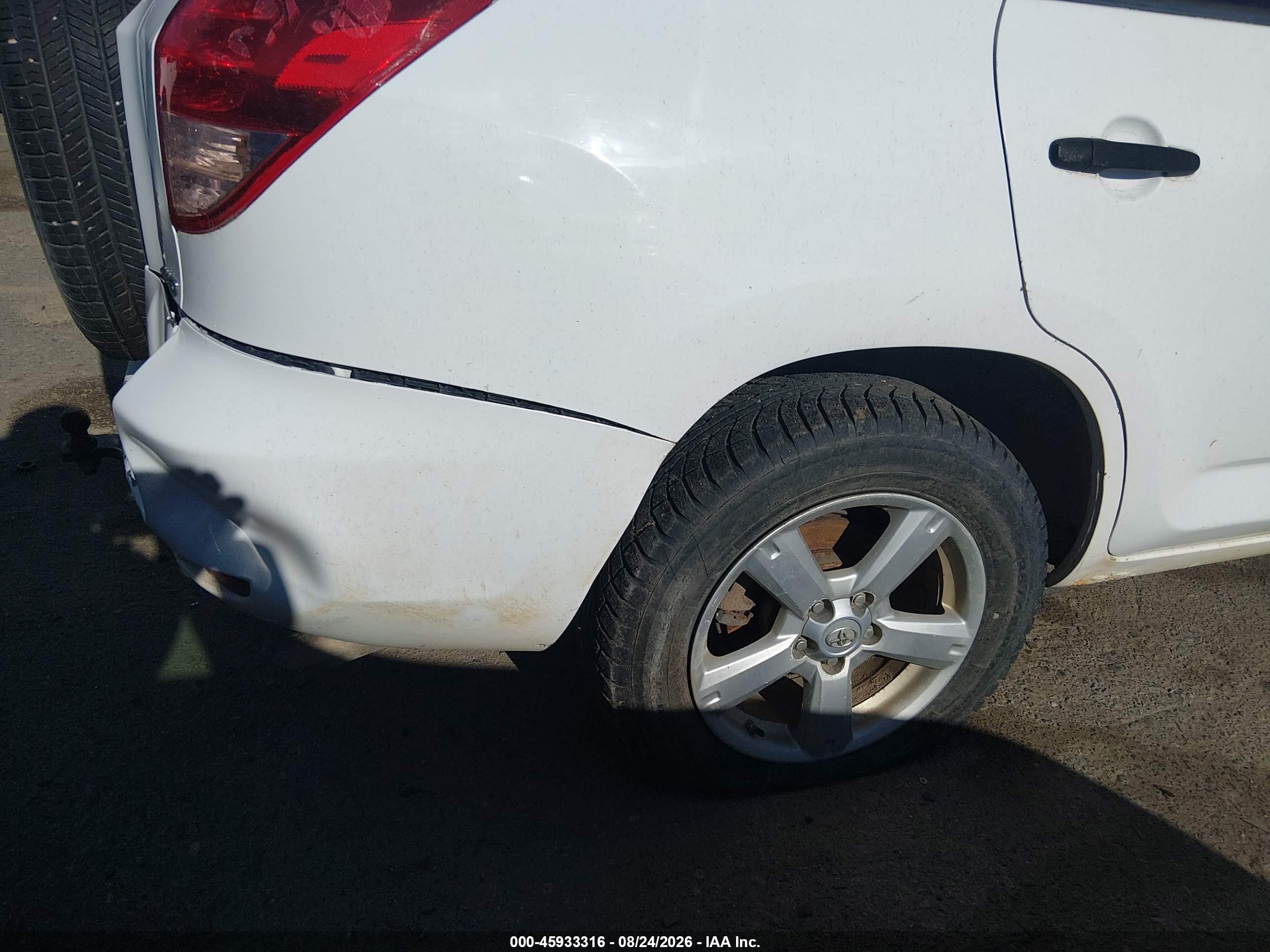 2006 Toyota Rav4 Base V6 Белый vin: JTMBK33V466006983