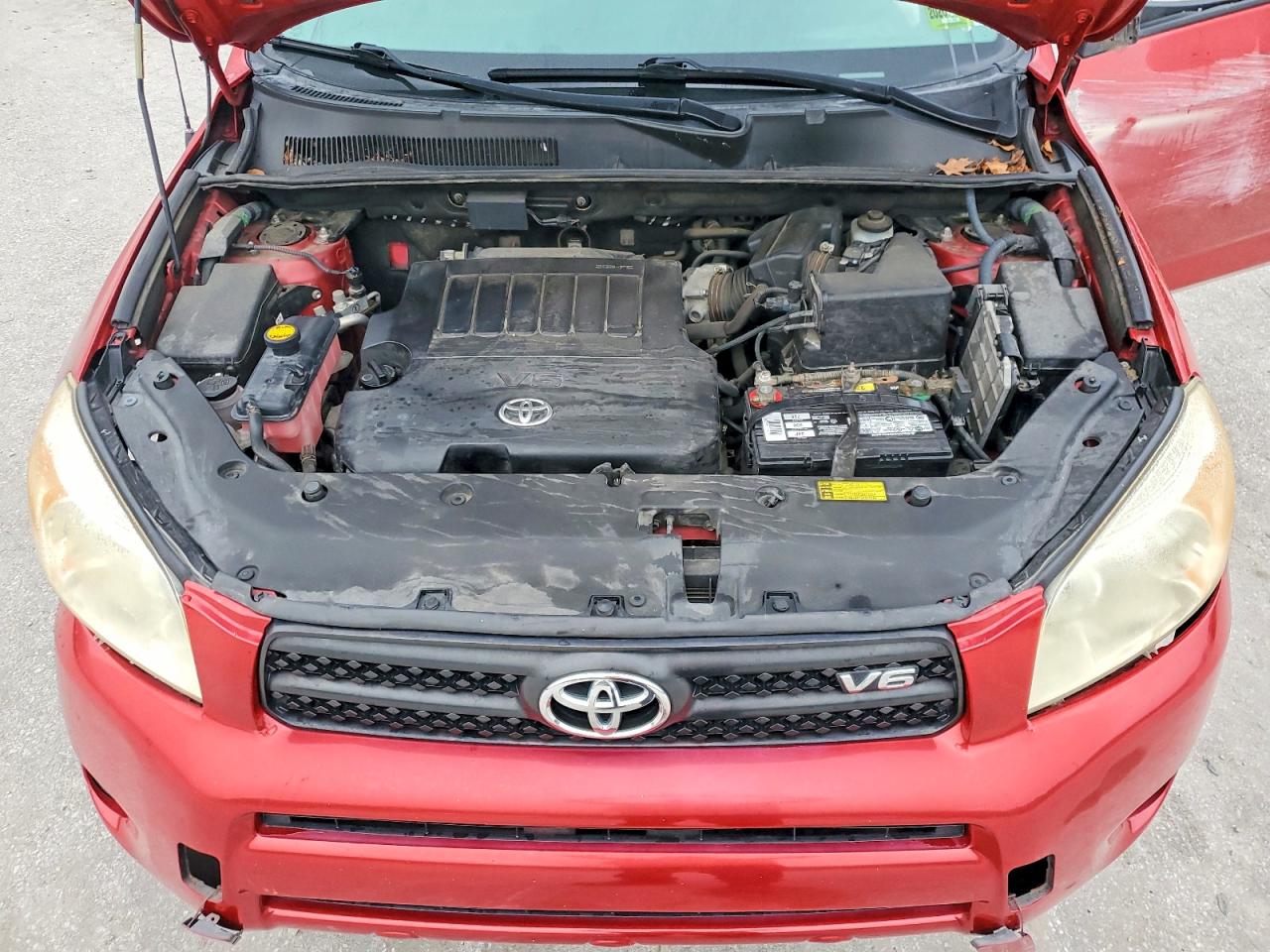 2007 Toyota Rav4 Base Red vin: JTMBK33V475039666