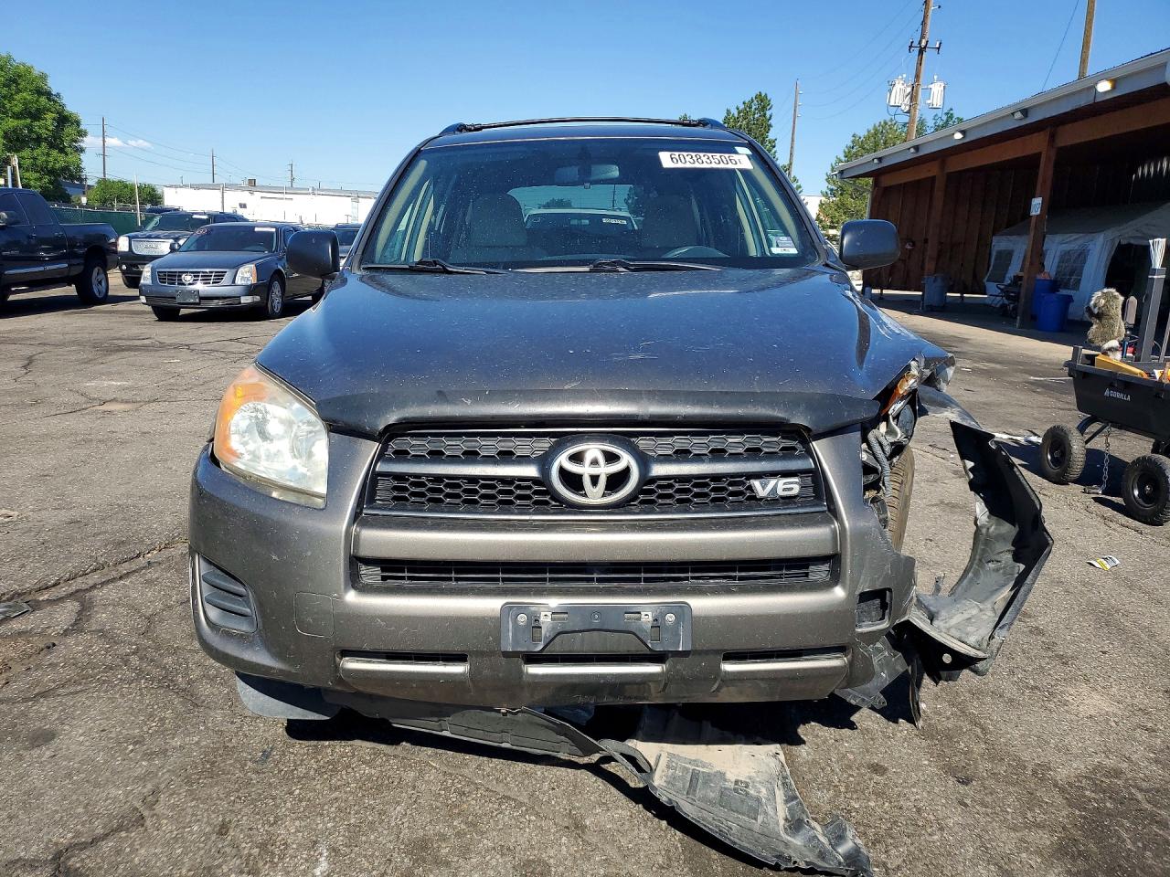 2009 Toyota Rav4 Base Brown vin: JTMBK33V49D008684