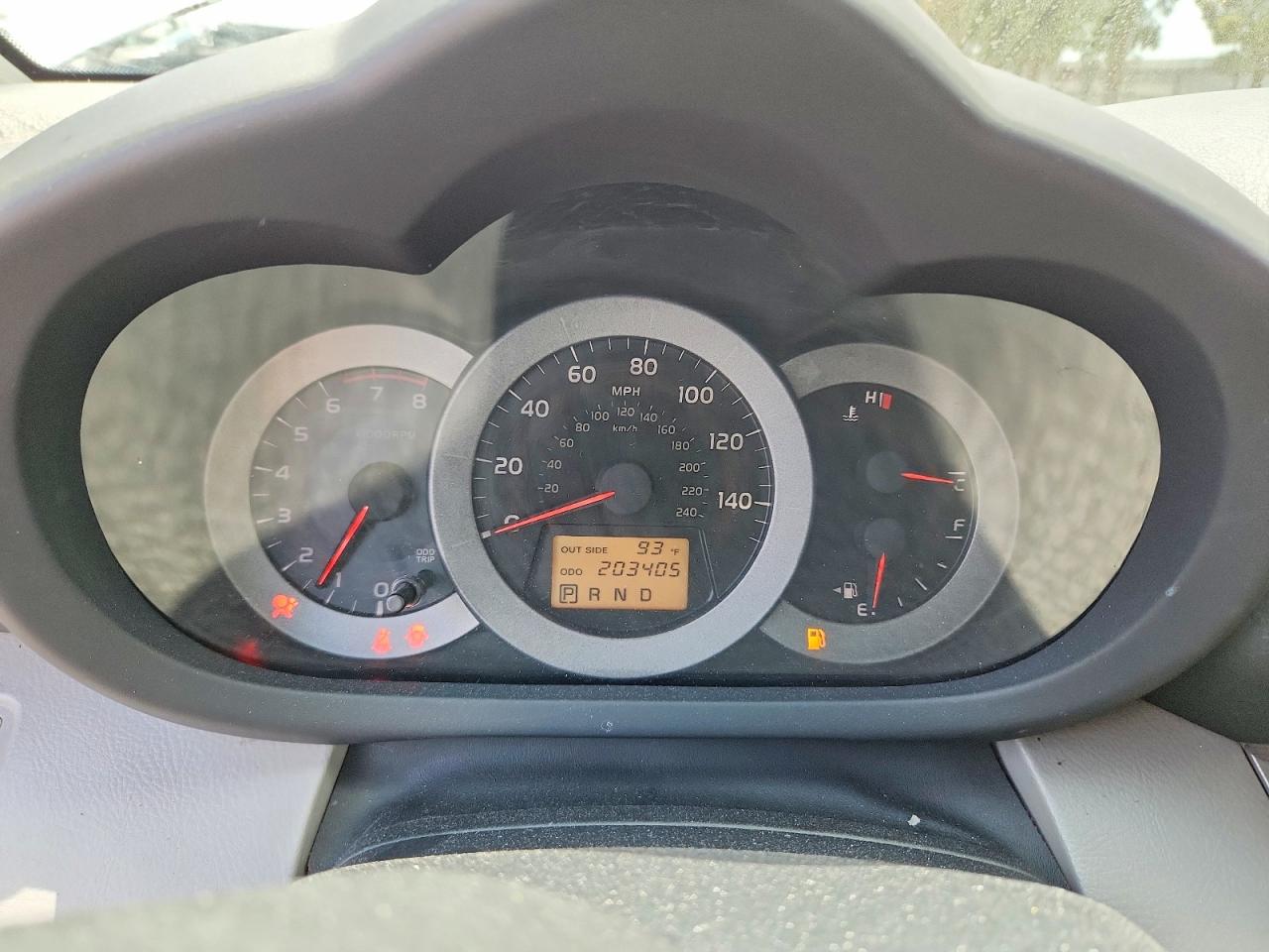 2008 Toyota Rav4 Base White vin: JTMBK33V585053349