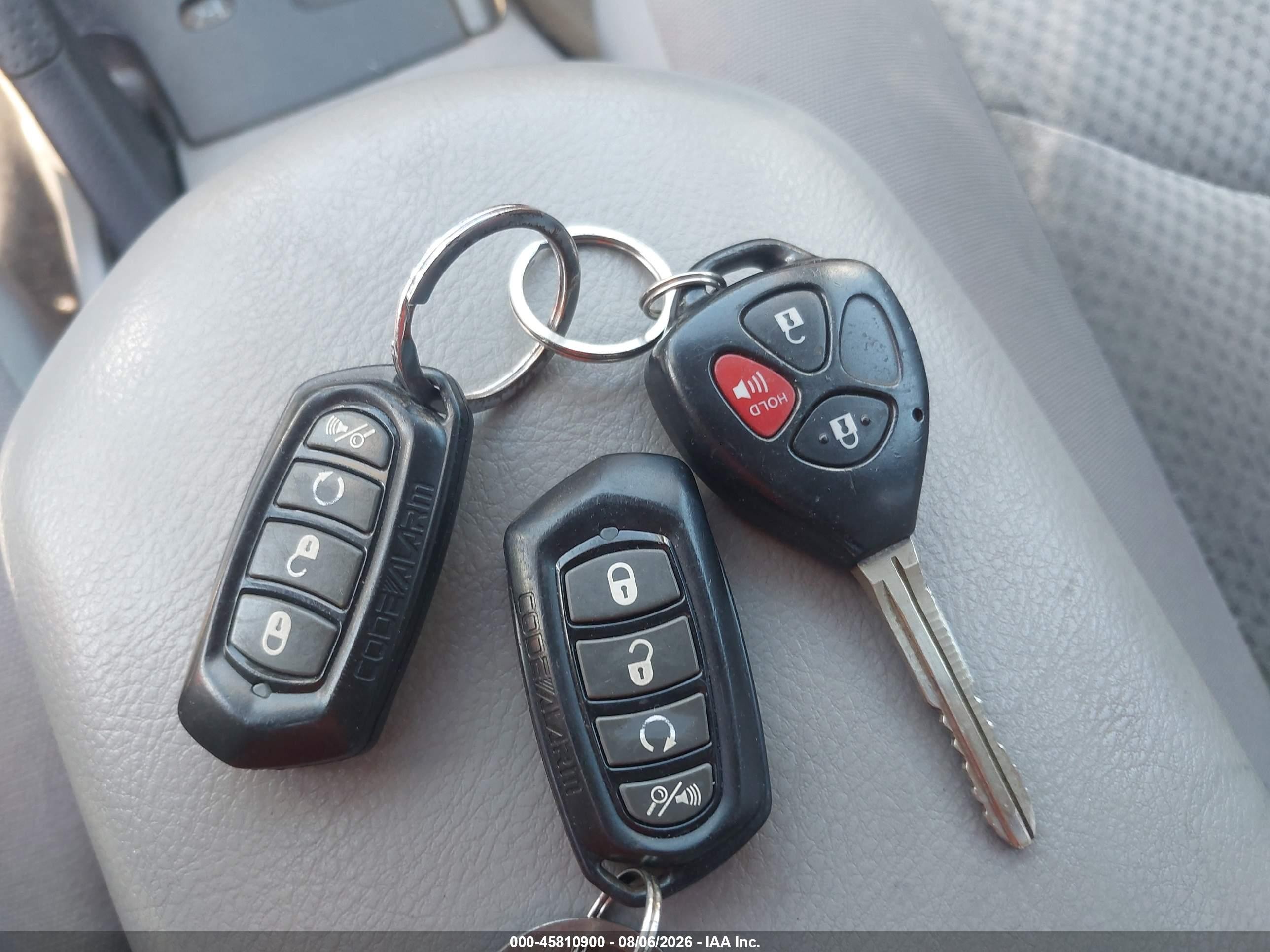 2008 Toyota Rav4 Base V6 Черный vin: JTMBK33V785070945
