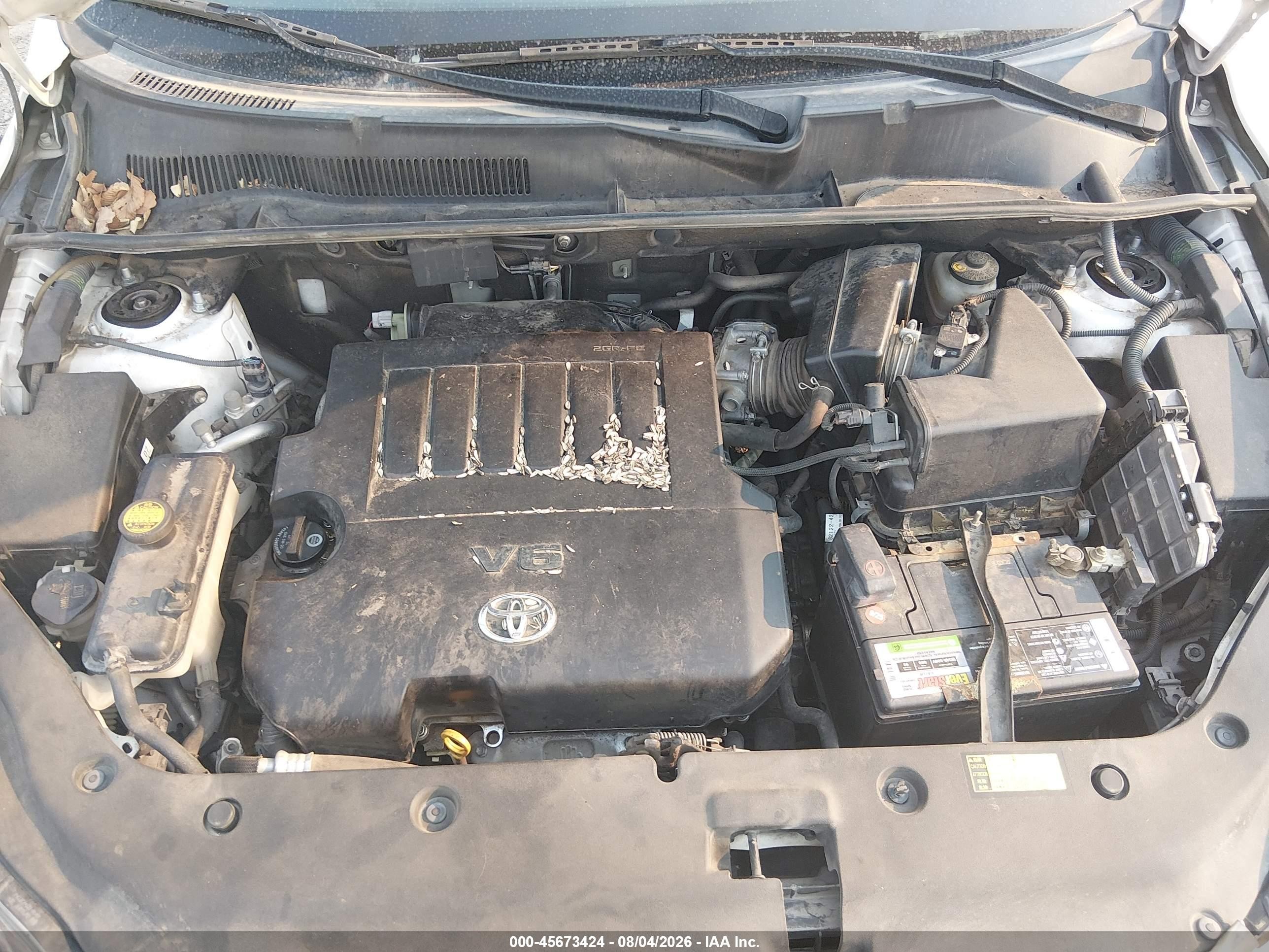 2007 Toyota Rav4 Base V6 (a5) White vin: JTMBK33V876024565
