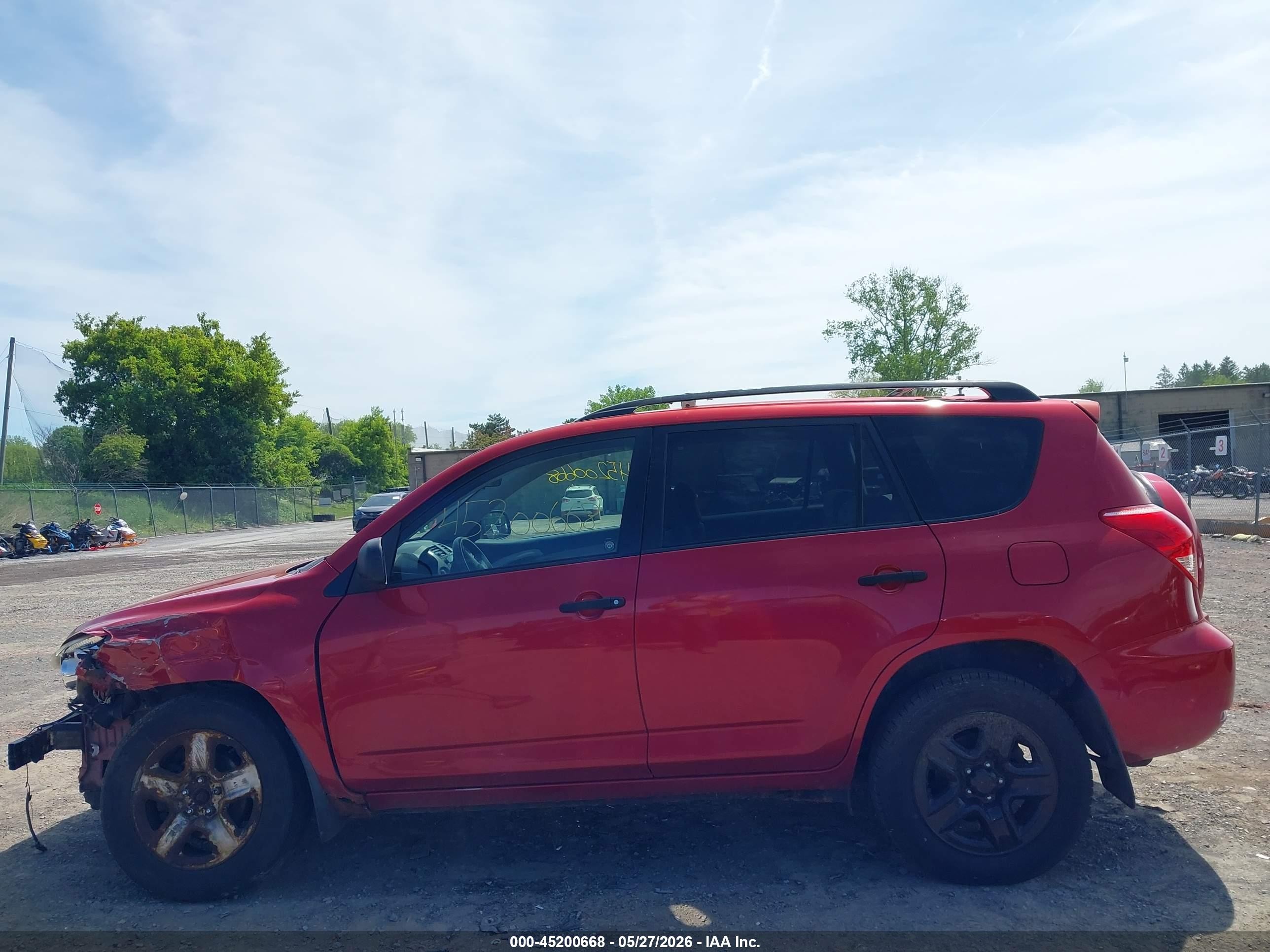 2008 Toyota Rav4 Base V6 Красный vin: JTMBK33V886037138