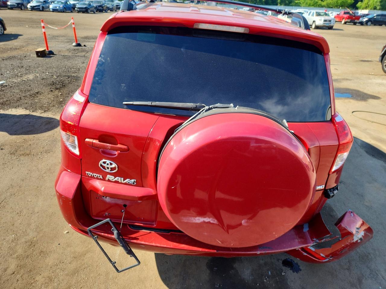 2006 Toyota Rav4 Base Red vin: JTMBK33V965001381