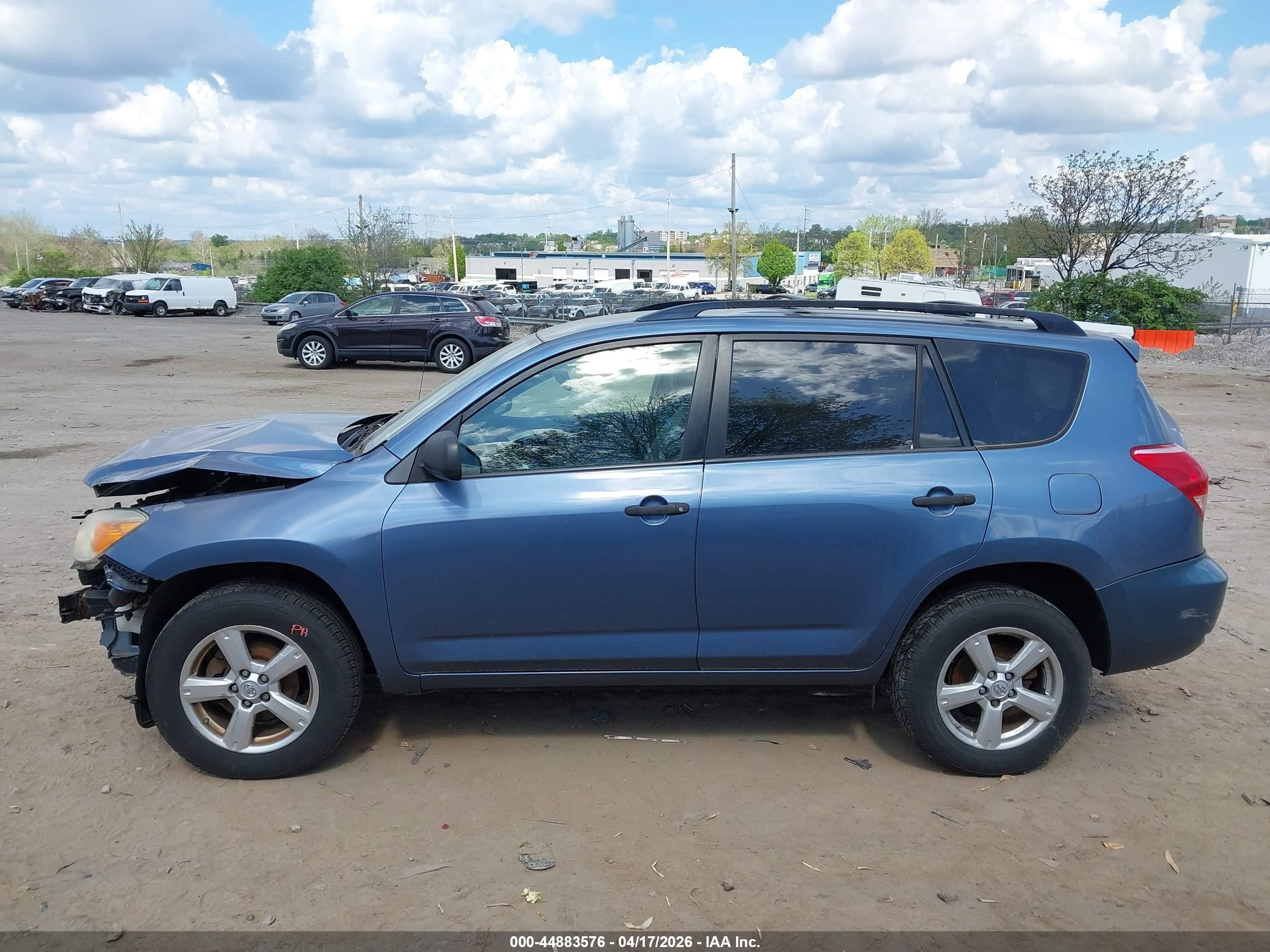 2007 Toyota Rav4   Blue vin: JTMBK33V975028386