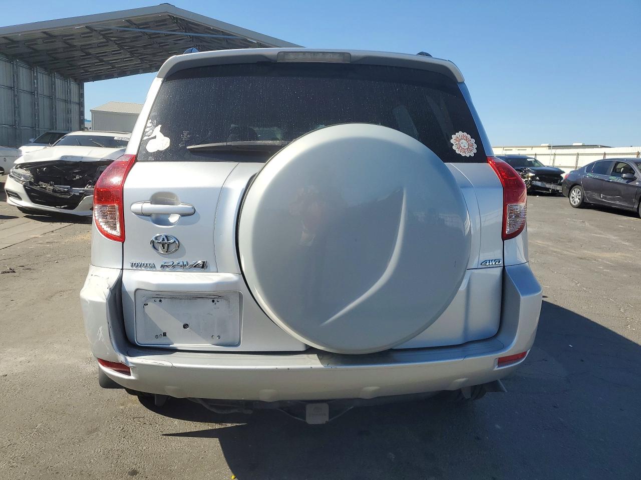 2007 Toyota Rav4 Base Silver vin: JTMBK33V975029862