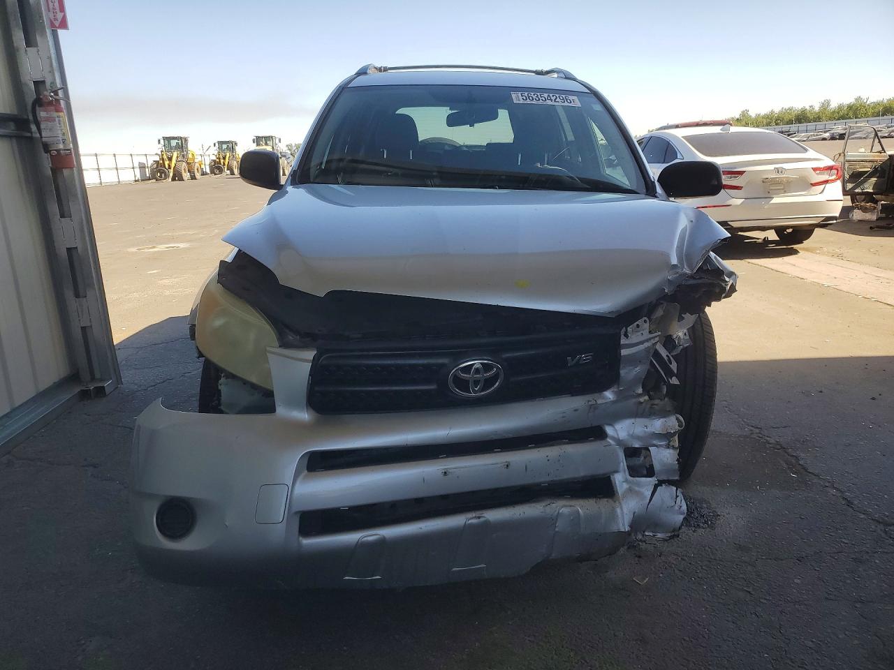 2007 Toyota Rav4 Base Silver vin: JTMBK33V975029862