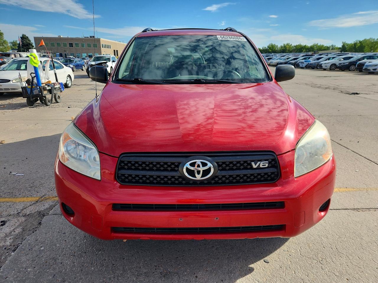 2008 Toyota Rav4 Base Красный vin: JTMBK33V985048641