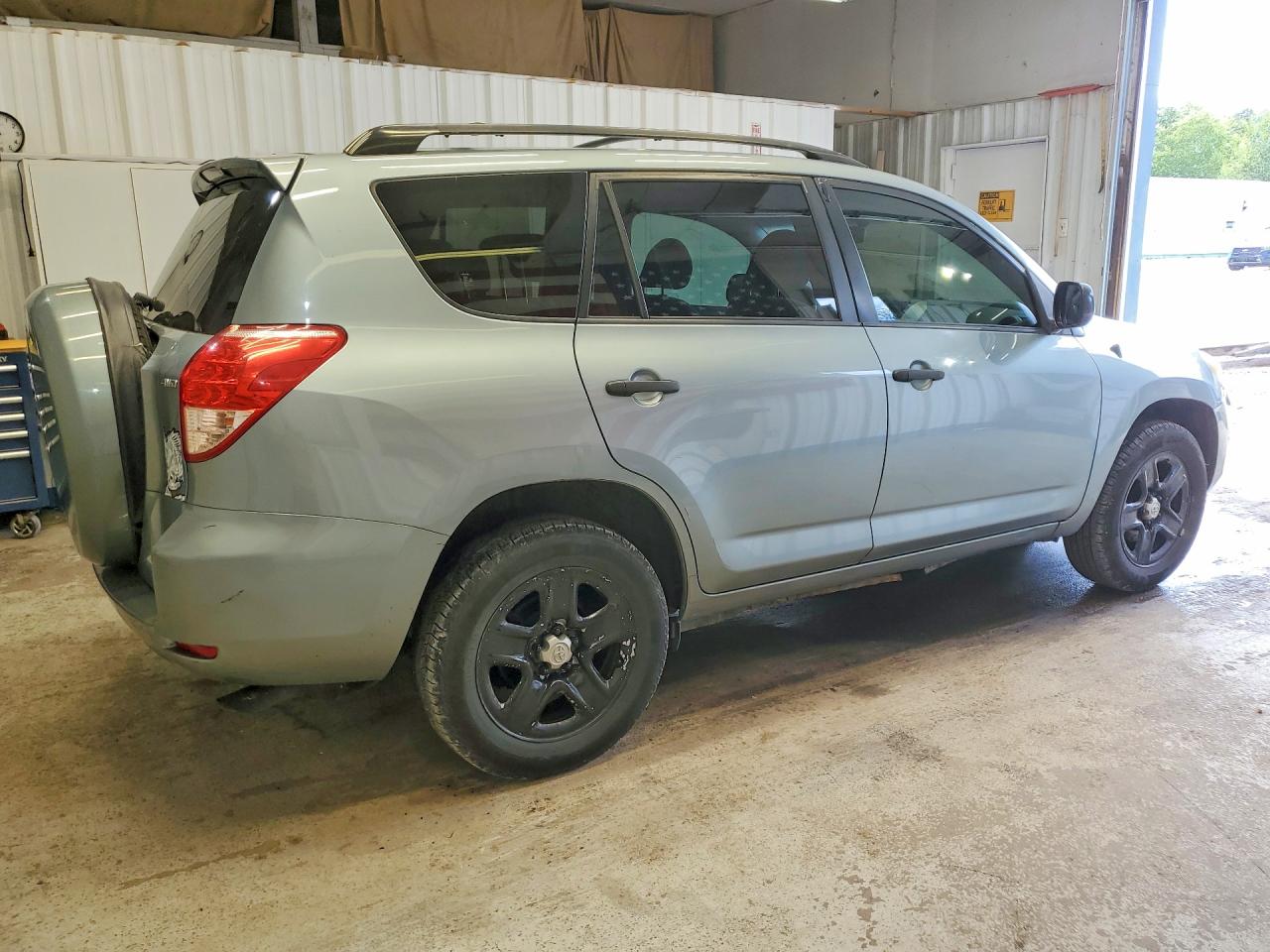 2008 Toyota Rav4 Base Green vin: JTMBK33V985049644