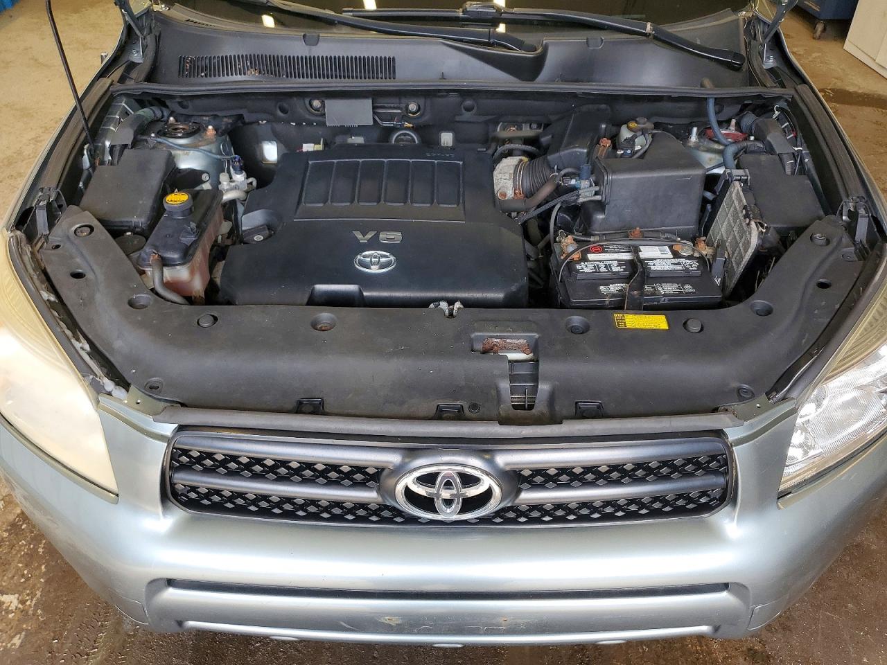 2008 Toyota Rav4 Base Green vin: JTMBK33V985049644