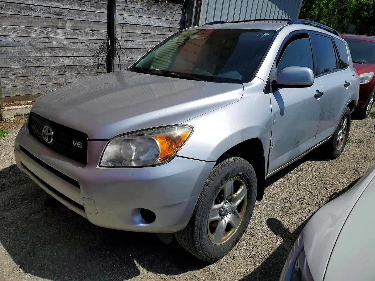 2008 Toyota Rav4 Base Silver vin: JTMBK33V985071028