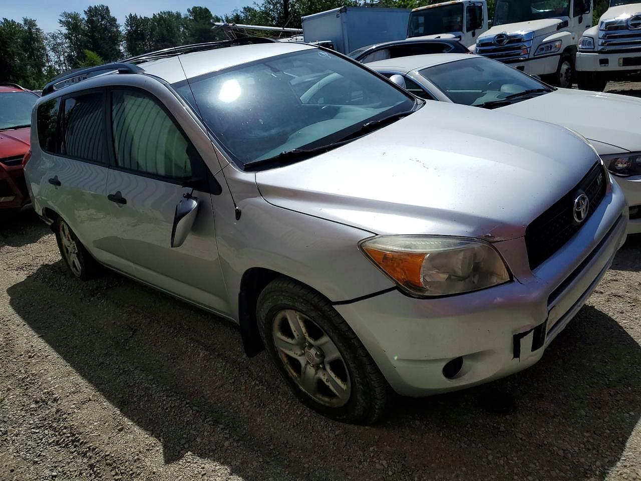 2008 Toyota Rav4 Base Silver vin: JTMBK33V985071028