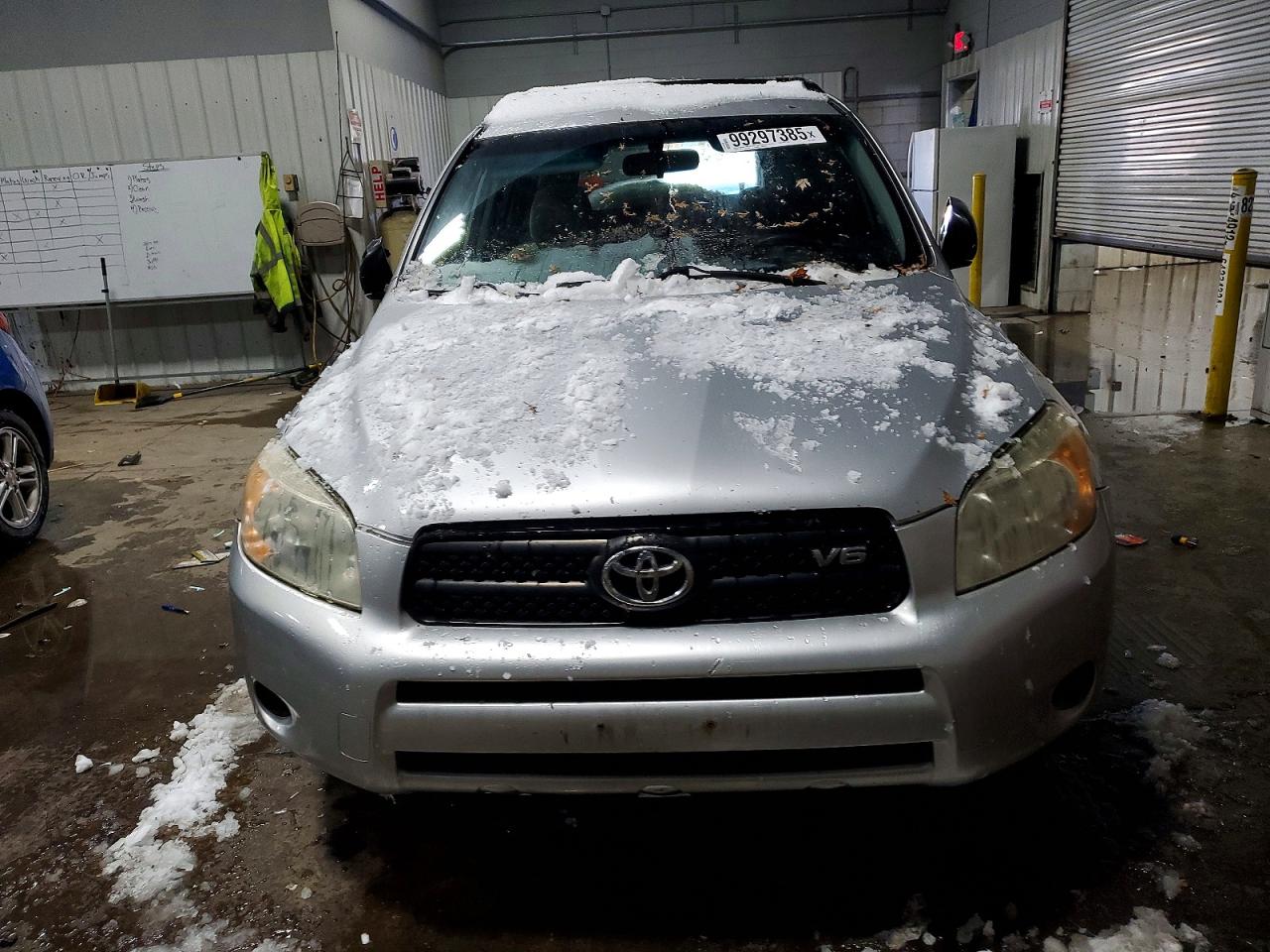 2007 Toyota Rav4 Silver vin: JTMBK33VX76016077
