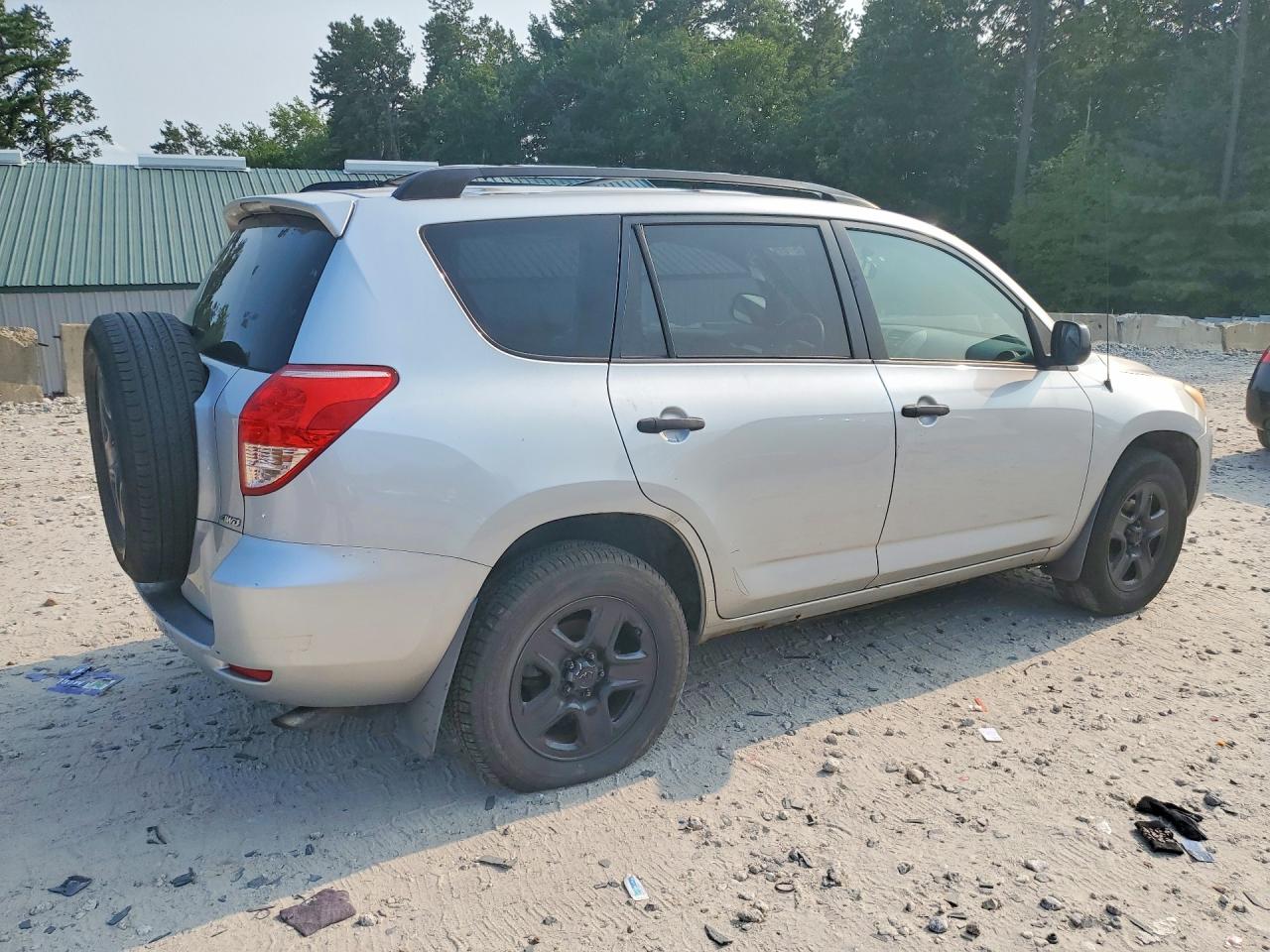 2008 Toyota Rav4 Base Серебряный vin: JTMBK33VX86043765