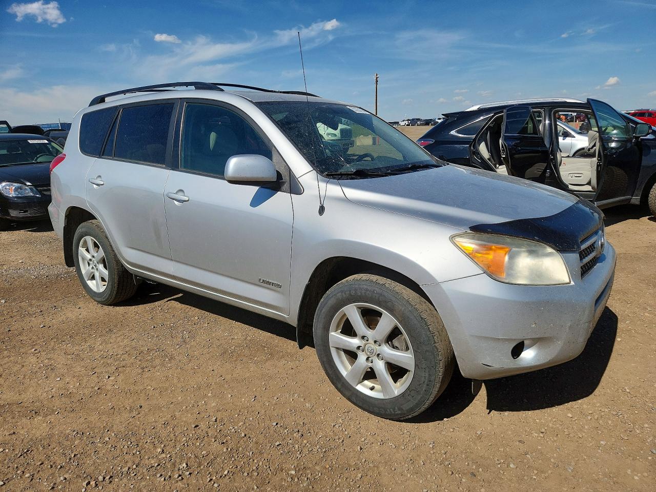 2007 Toyota Rav4 Limited Silver vin: JTMBK34V075038223