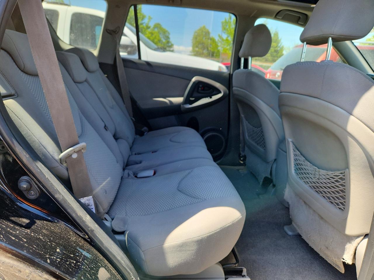 2007 Toyota Rav4 Limited Black vin: JTMBK34V475023949