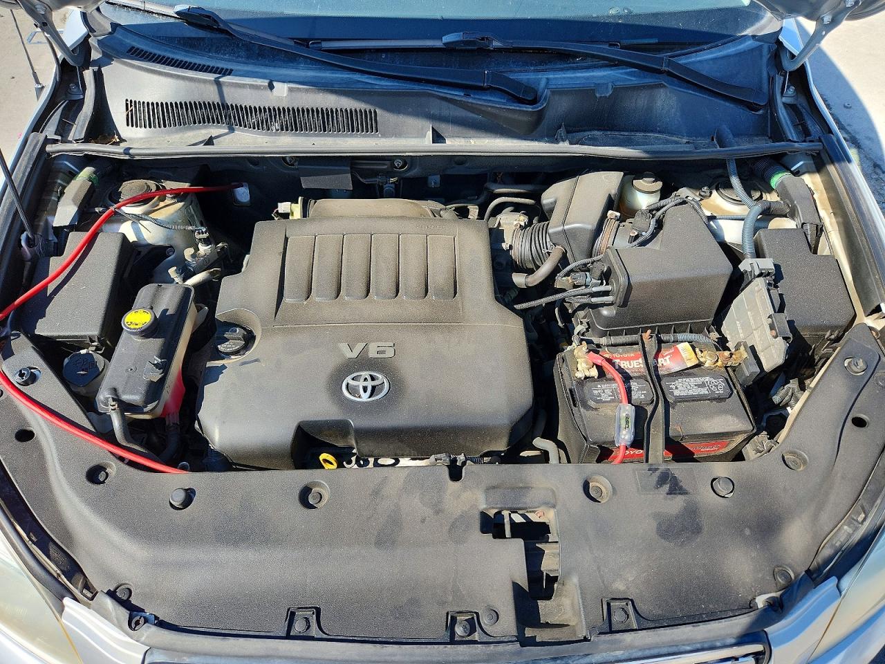 2008 Toyota Rav4 Limited Серебряный vin: JTMBK34V785055148