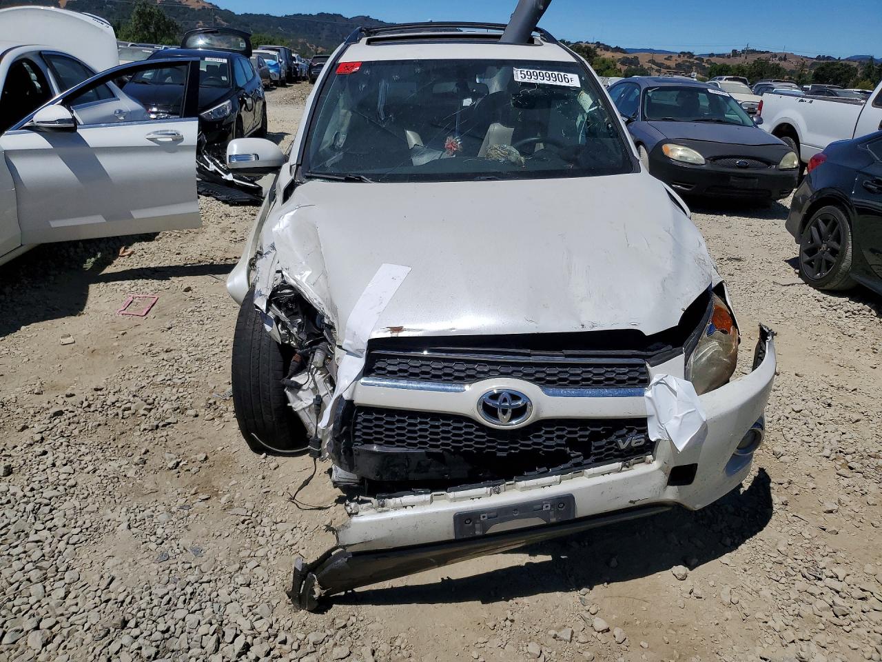 2009 Toyota Rav4 Limited White vin: JTMBK34V795071593