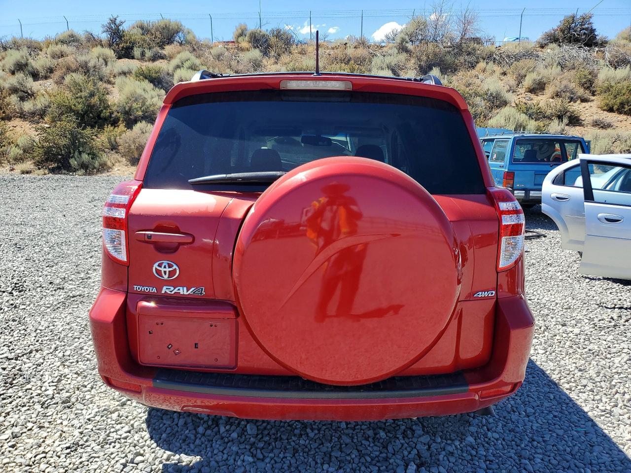 2009 Toyota Rav4 Limited Red vin: JTMBK34V795071920