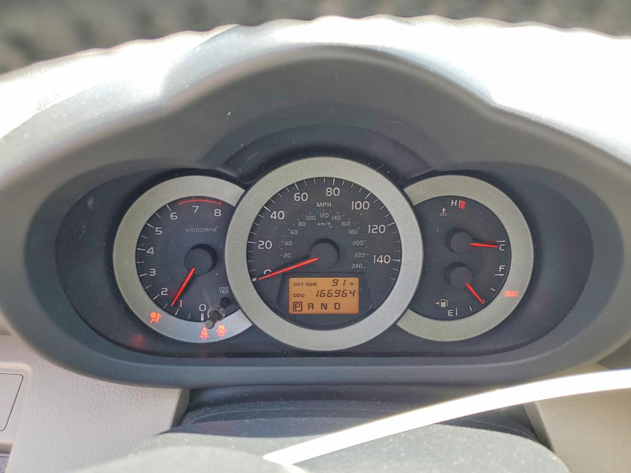 2008 Toyota Rav4 Limited White vin: JTMBK34VX85048551