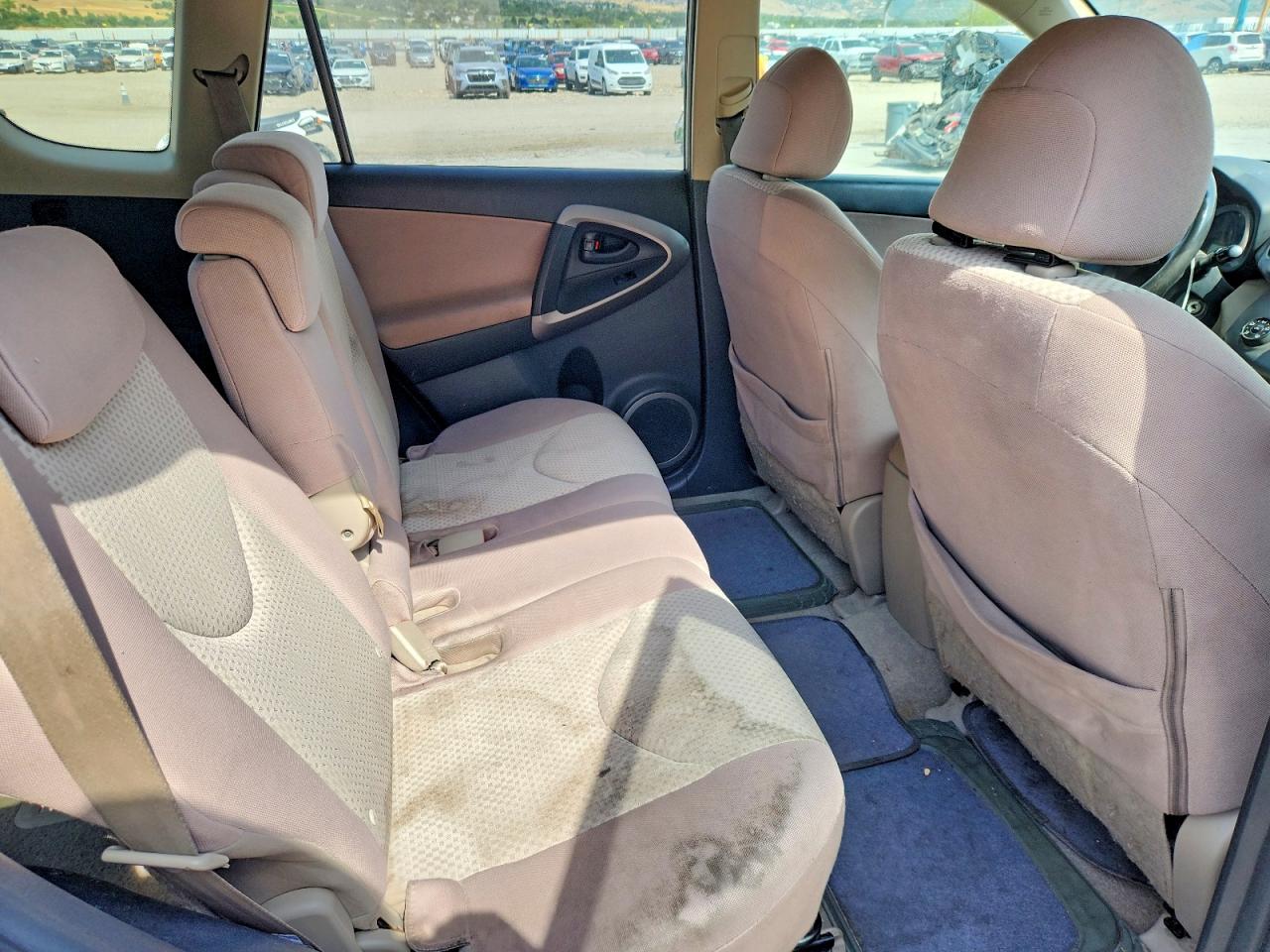 2007 Toyota Rav4 Base Зеленый vin: JTMBK35V075025356