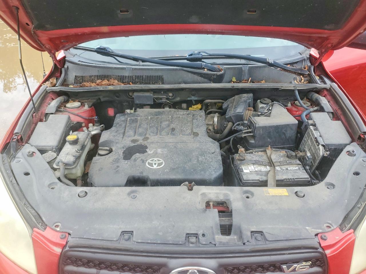 2006 Toyota Rav4 Base Красный vin: JTMBK35V165006765