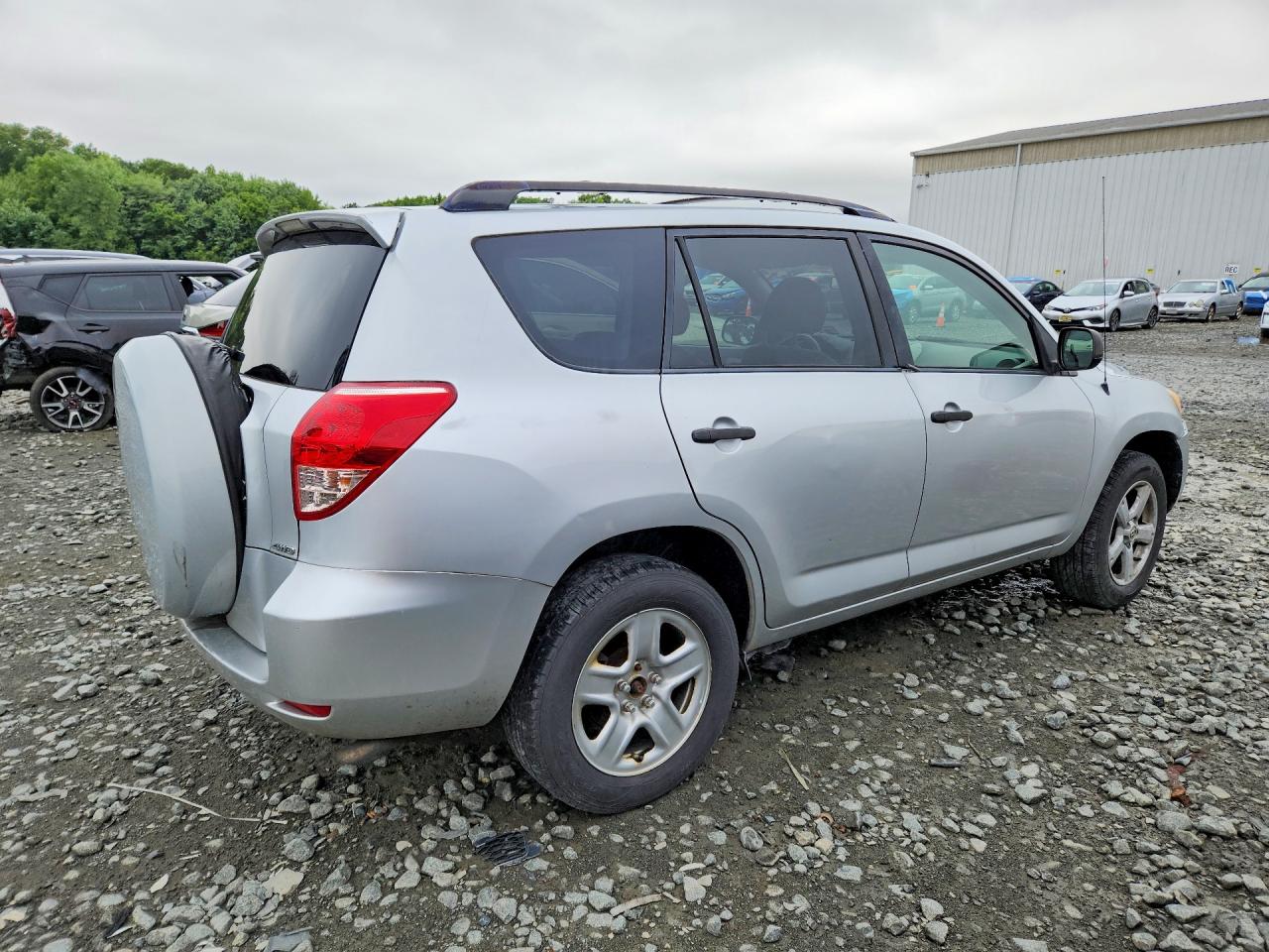 2007 Toyota Rav4 Base Серебряный vin: JTMBK35V175034616