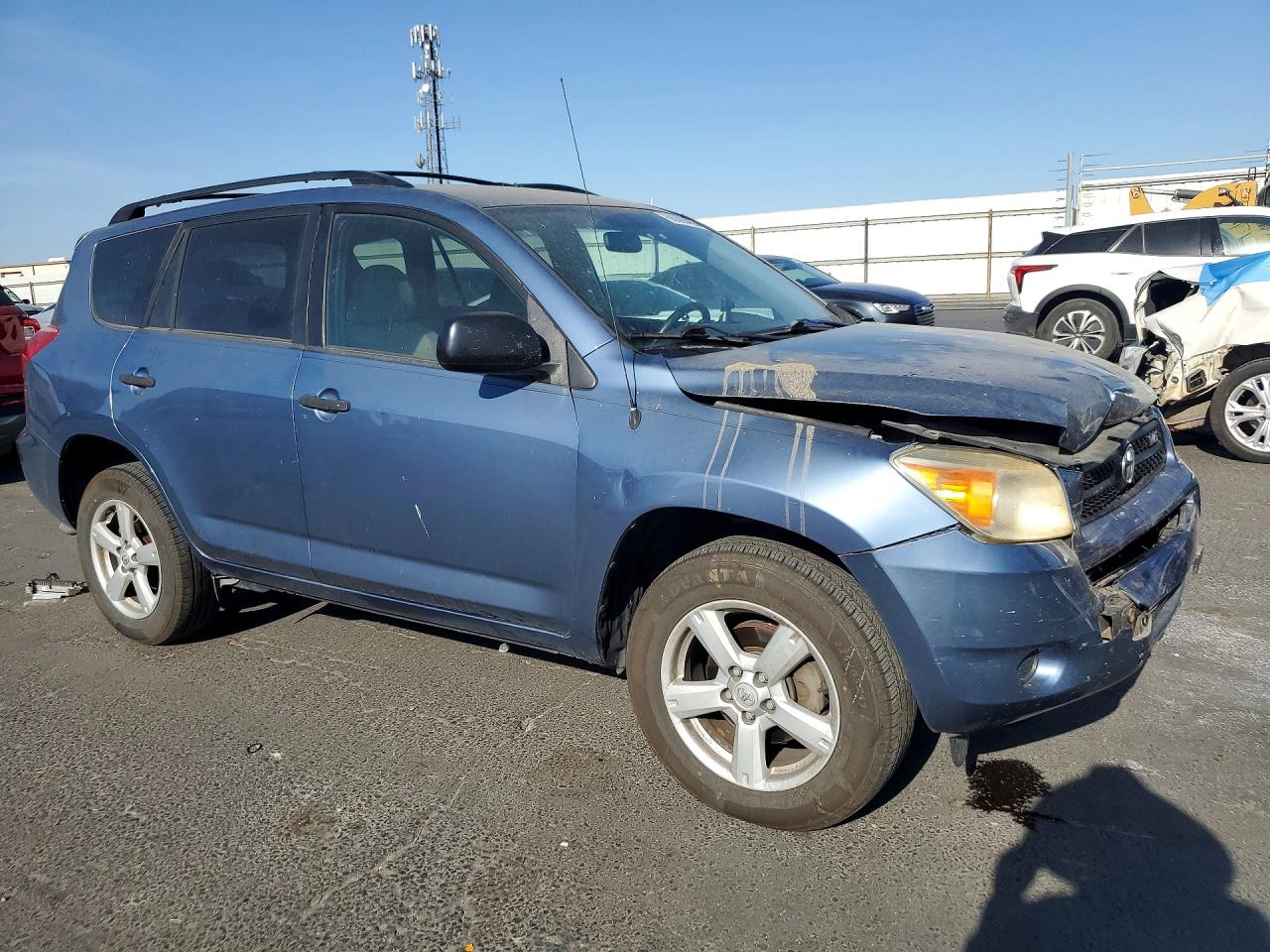 2008 Toyota Rav4 Base Blue vin: JTMBK35V185050865