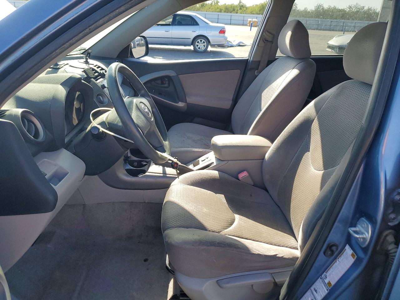 2008 Toyota Rav4 Base Blue vin: JTMBK35V185050865