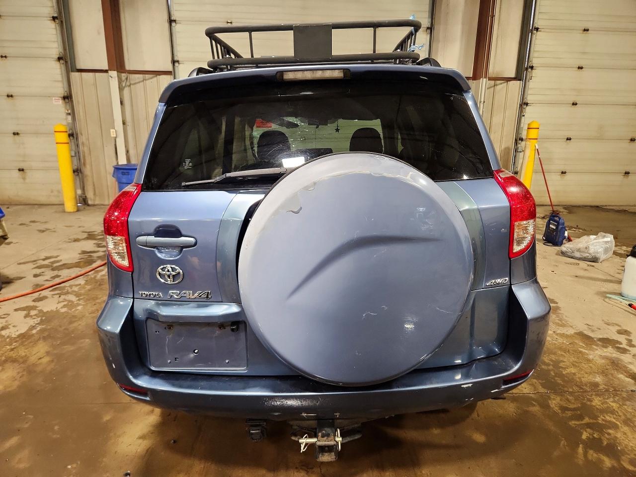 2007 Toyota Rav4 Base Blue vin: JTMBK35V575030925